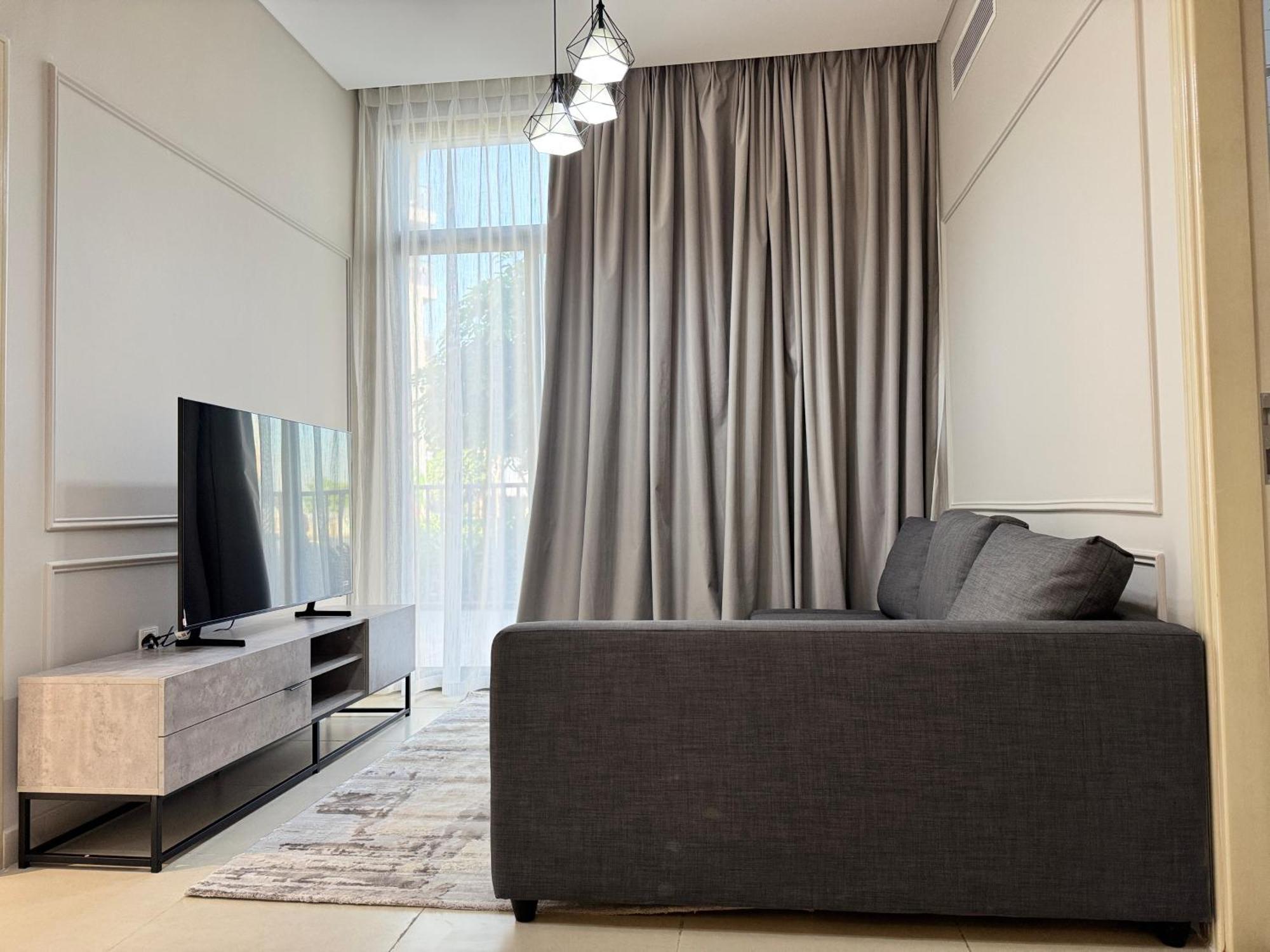 Apartment Cozy 1 Bedroom At Afnan 2 *