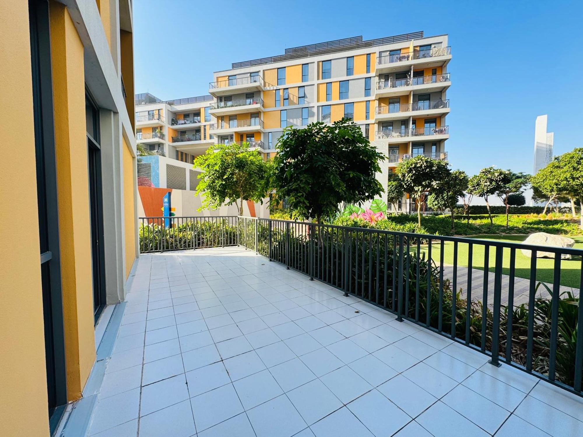 Apartment Cozy 1 Bedroom At Afnan 2 Dubai