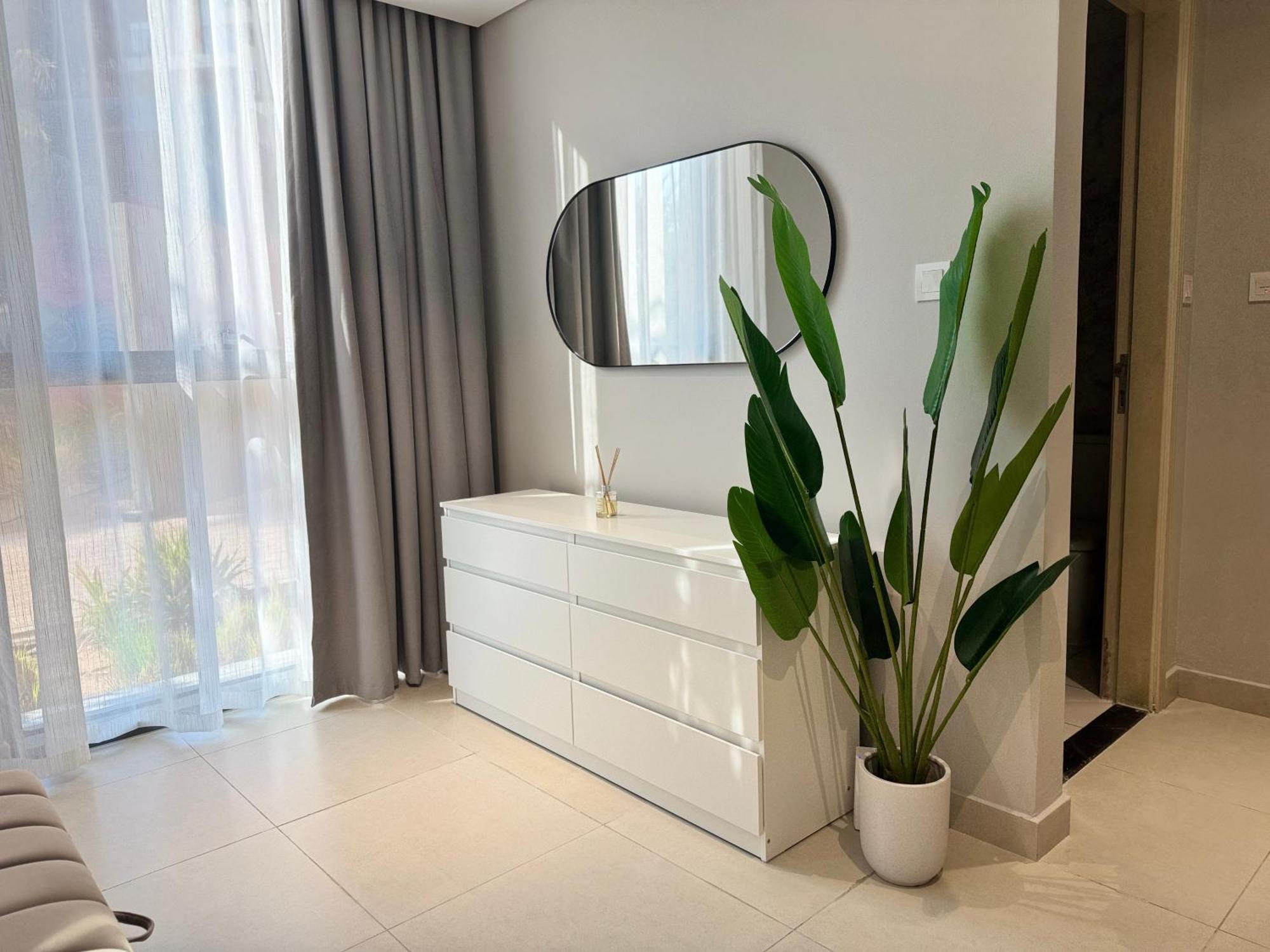 Apartment Cozy 1 Bedroom At Afnan 2 *