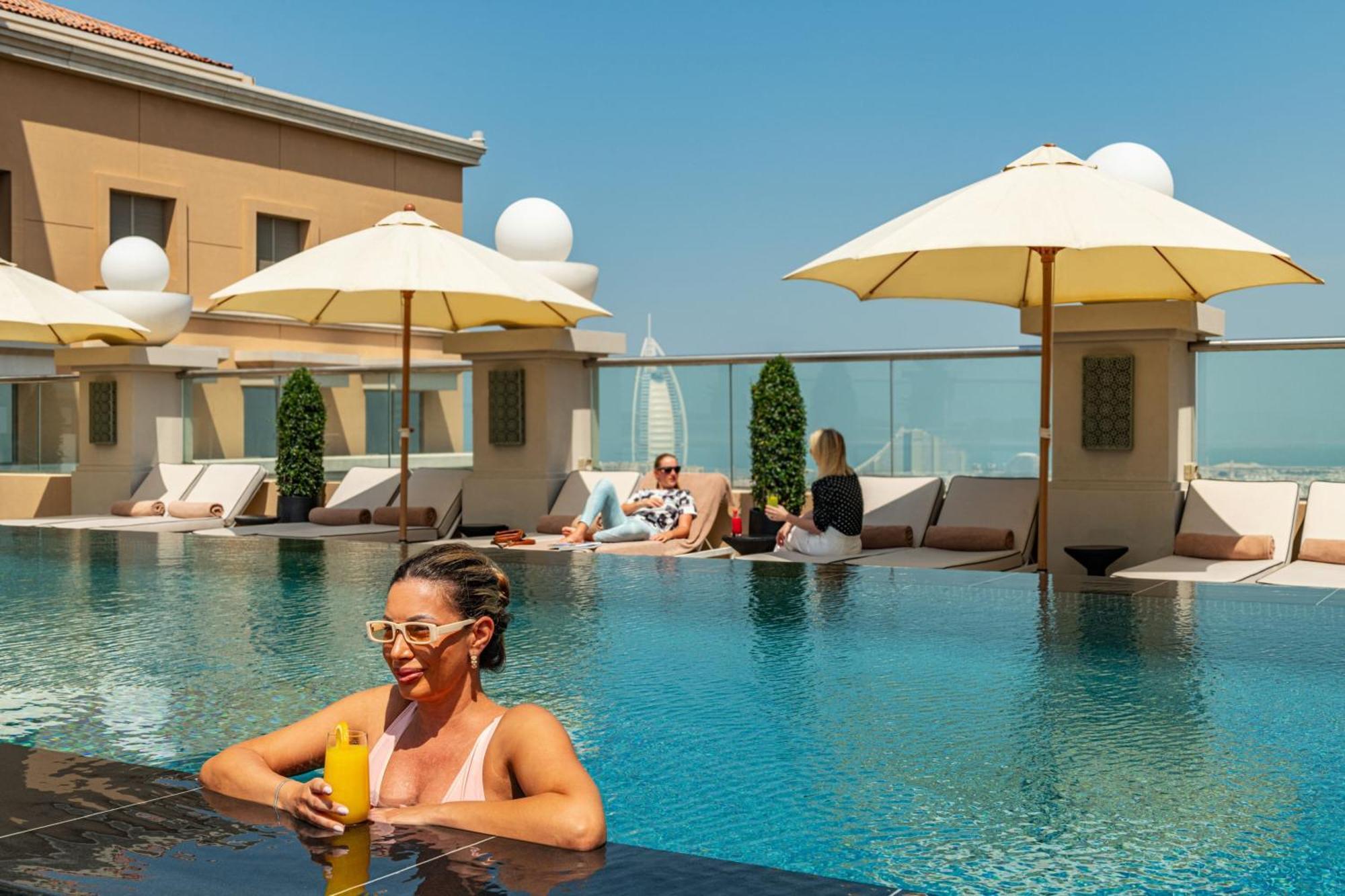 Sheraton Mall Of The Emirates Hotel, 5* Dubai