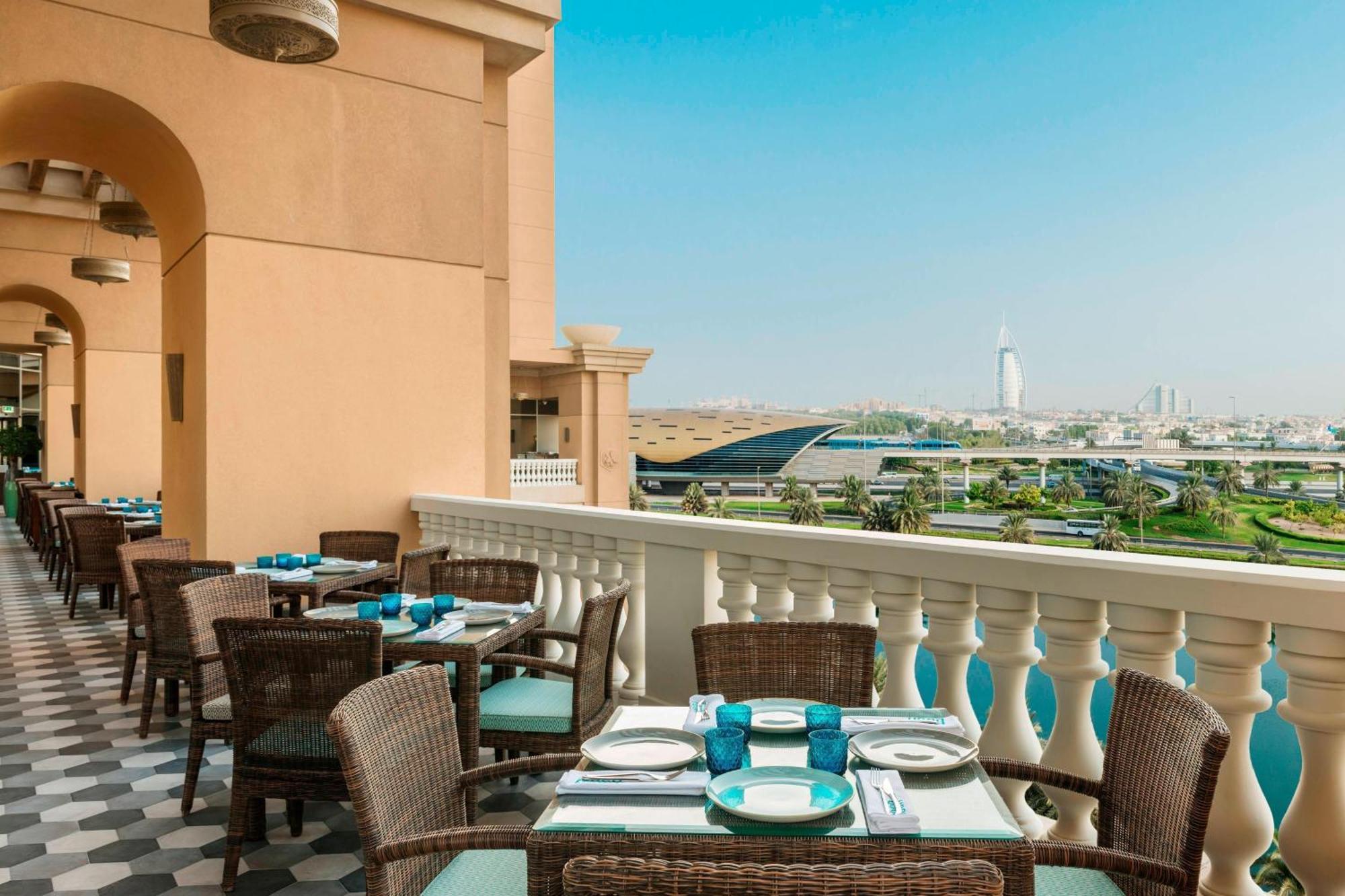 Hotel Sheraton Mall Of The Emirates Hotel,
