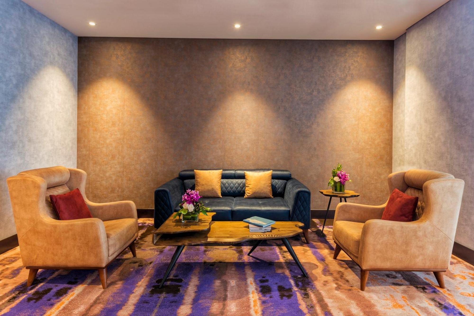 Otel Canal Business Bay 5*
