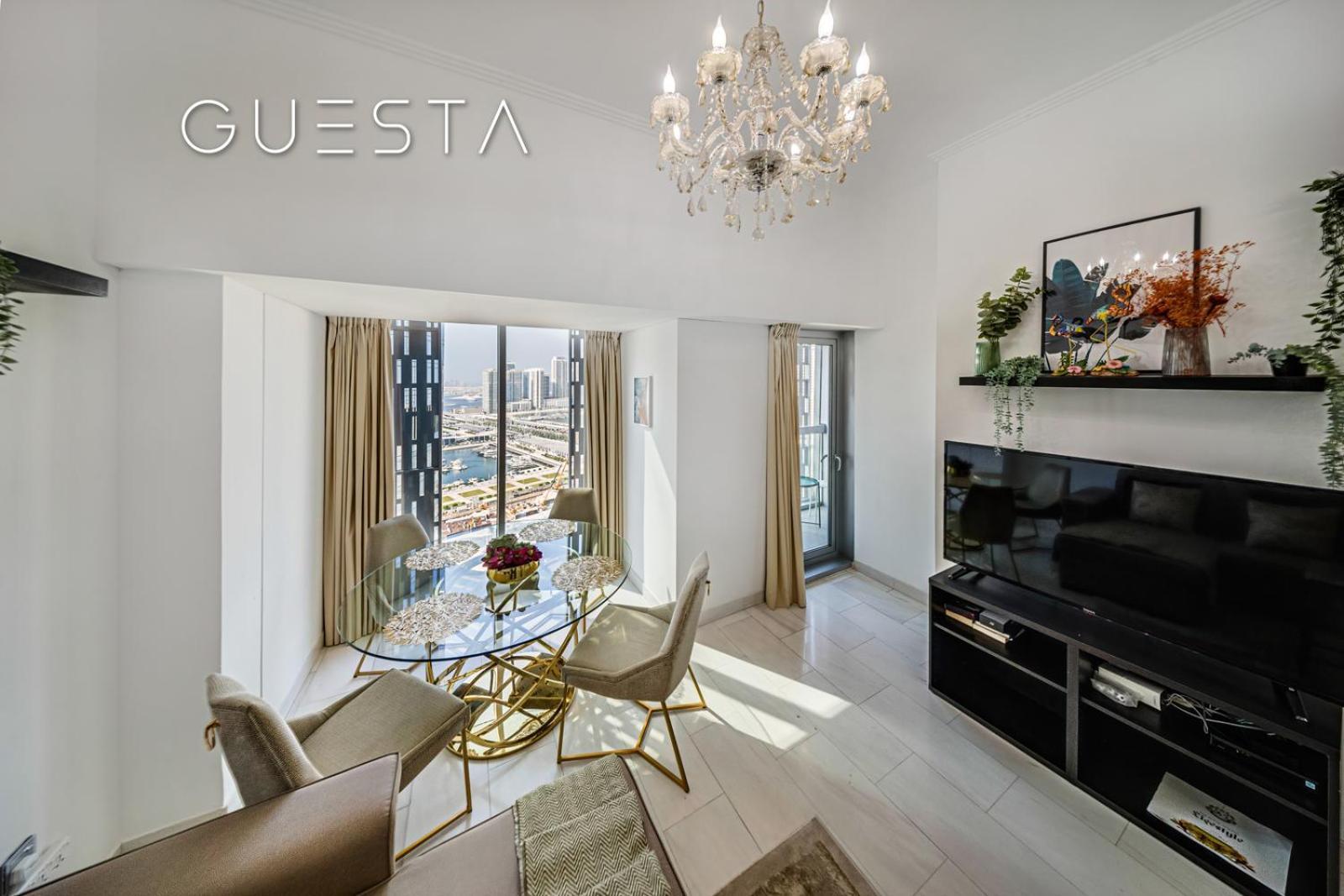Apartment Cayan Tower, Marina Dubai