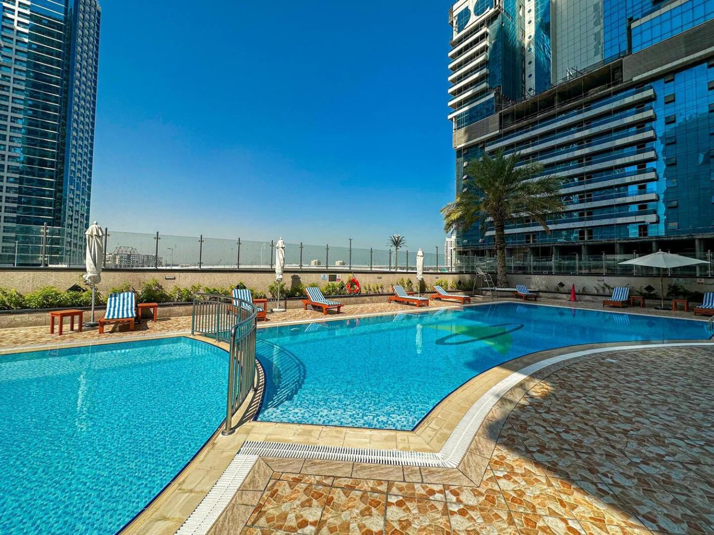 Modern & Spacious 2-bed With Panoramic Views, Dual Balconies, Steps From Jlt Metro By 