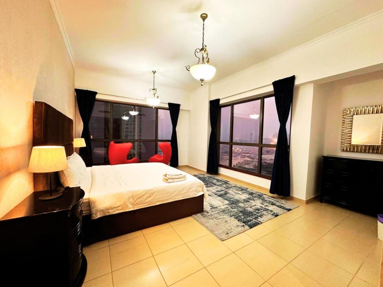 2br High Floor In Jbr With Sea View * Dubai