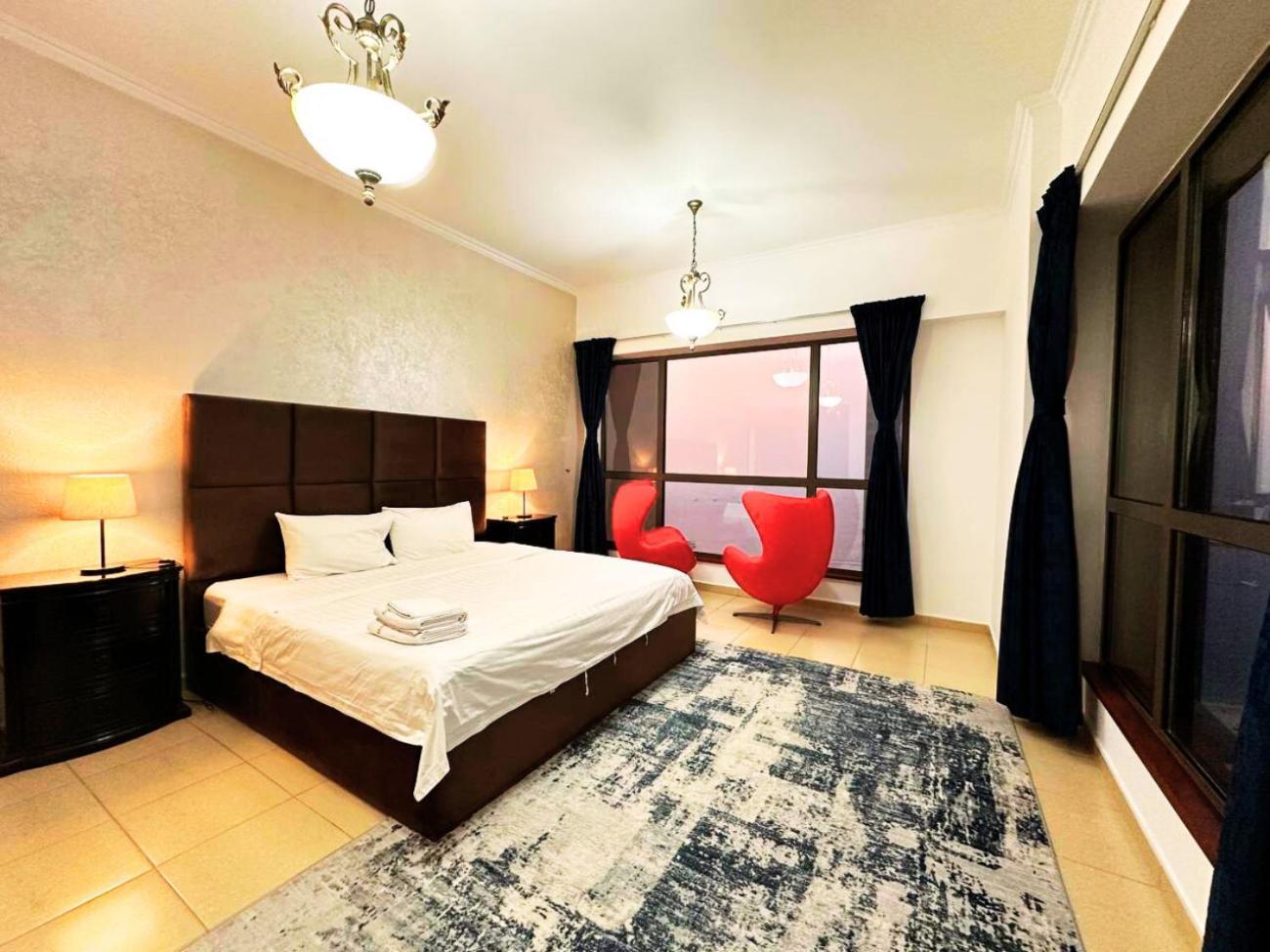 2br High Floor In Jbr With Sea View