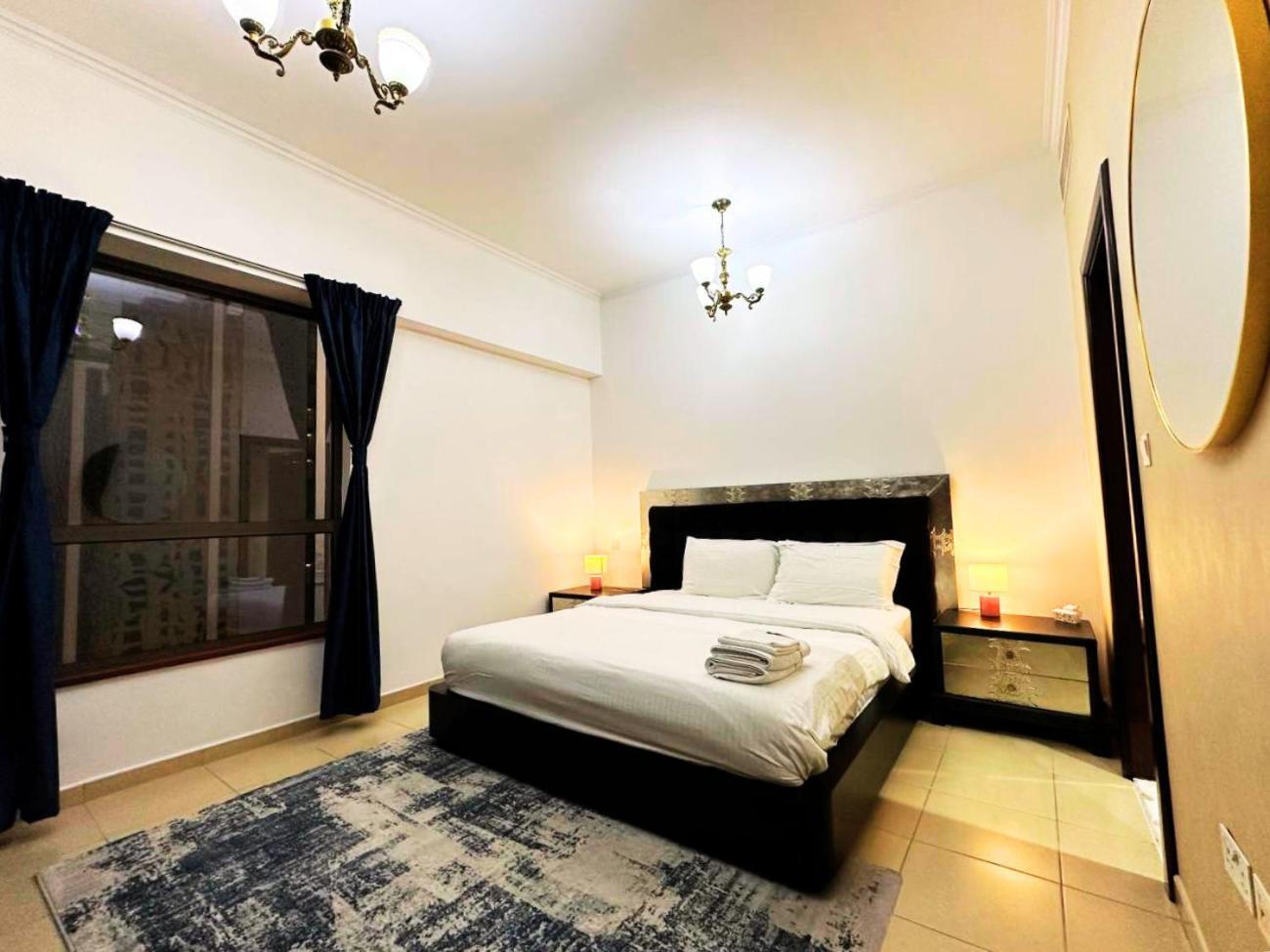 2br High Floor In Jbr With Sea View Apartment Dubai