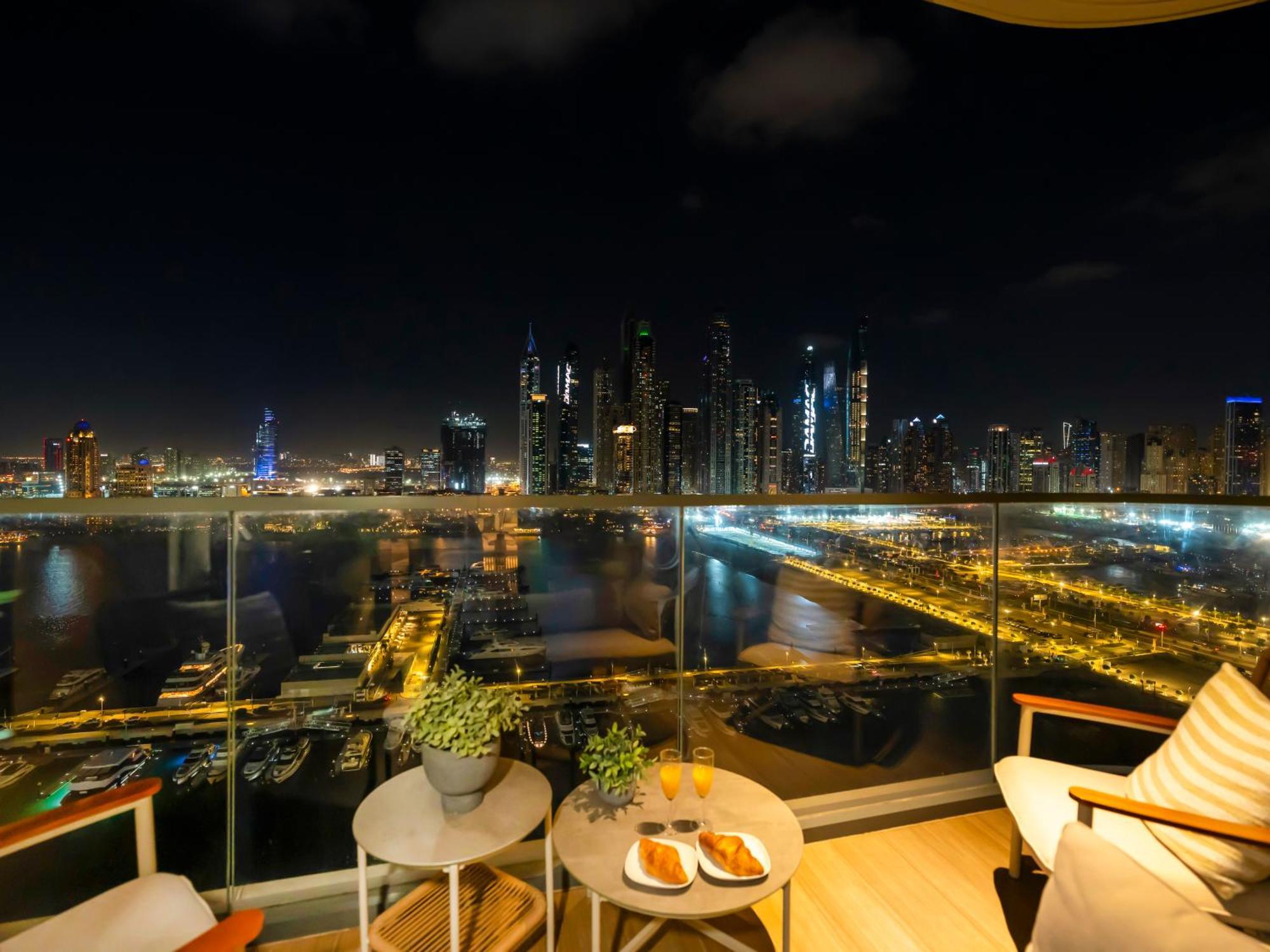 Daire Upscale Family Friendly 4 Bedroom On Private With Amazing Views *