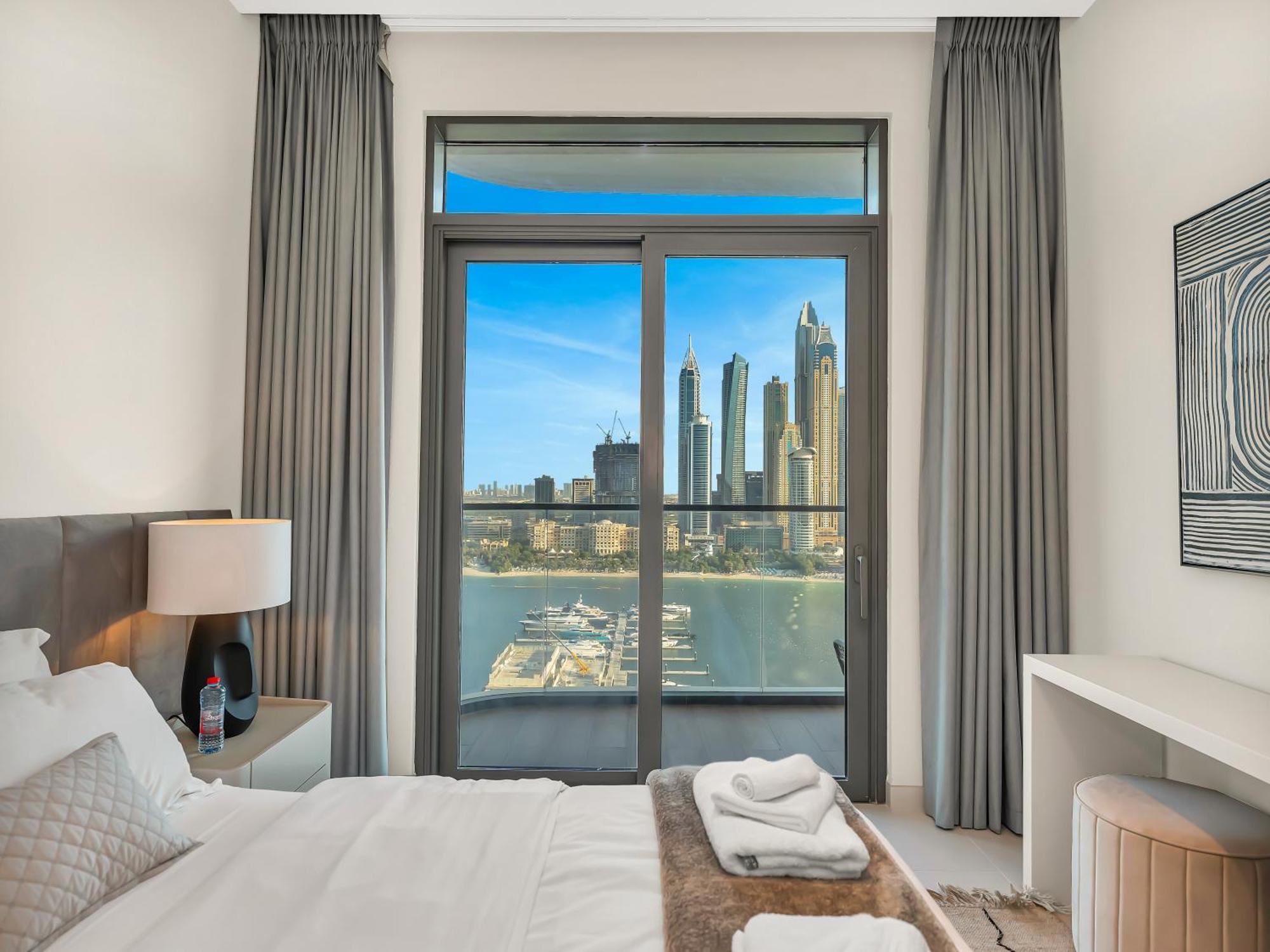 Daire Upscale Family Friendly 4 Bedroom On Private With Amazing Views *