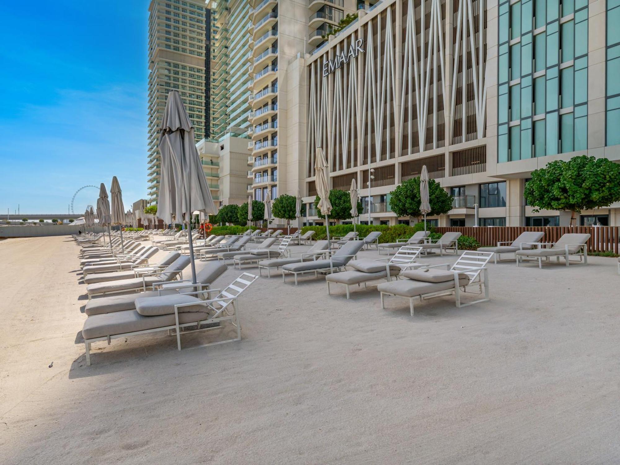 Chic 1 Bedroom On Private In Harbour Apartment *