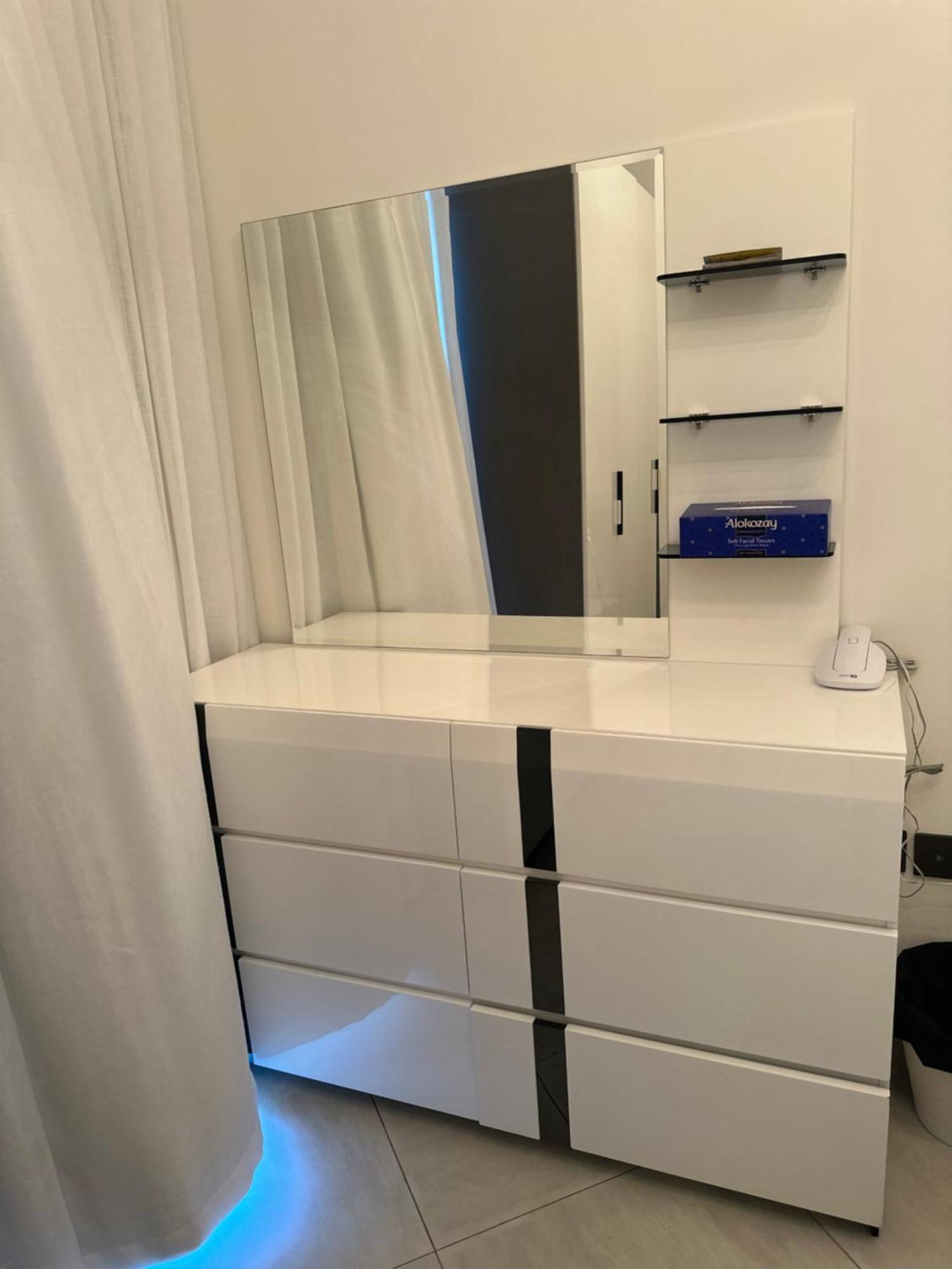 Apartment Close To Burj Khalifa Place Dubai