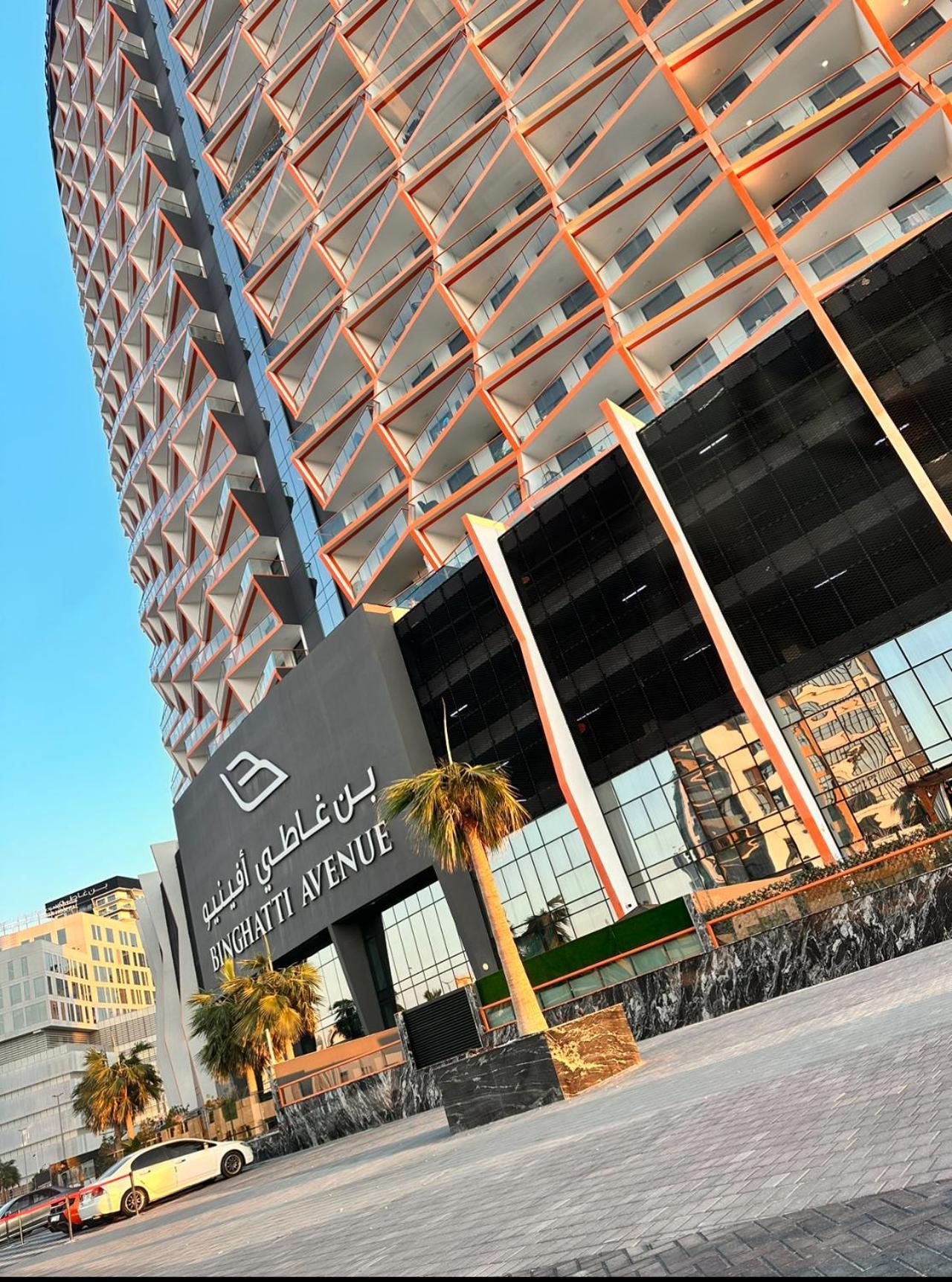 Close To Burj Khalifa Place *