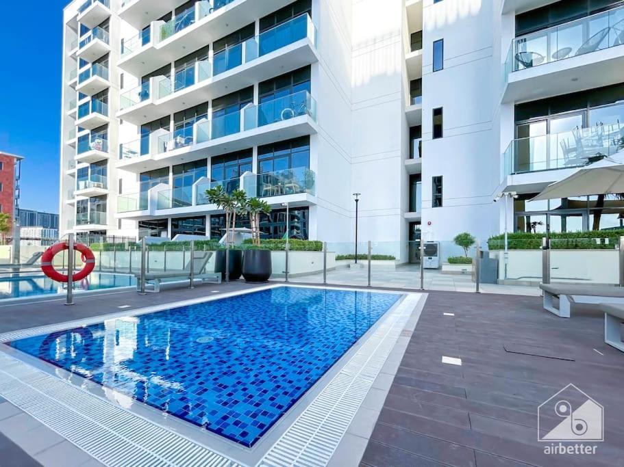 Bright In Azizi Riviera Perfect Escape