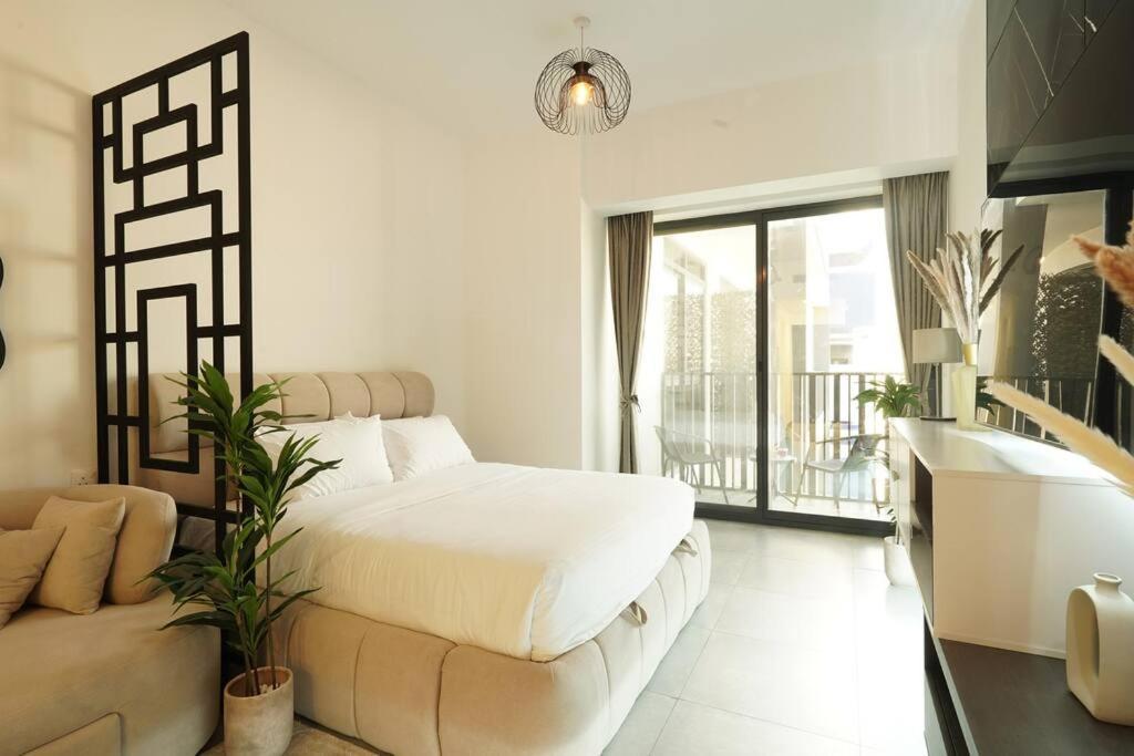 Dayf-luc Stylish Modern Comfort & Great Location Apartment *