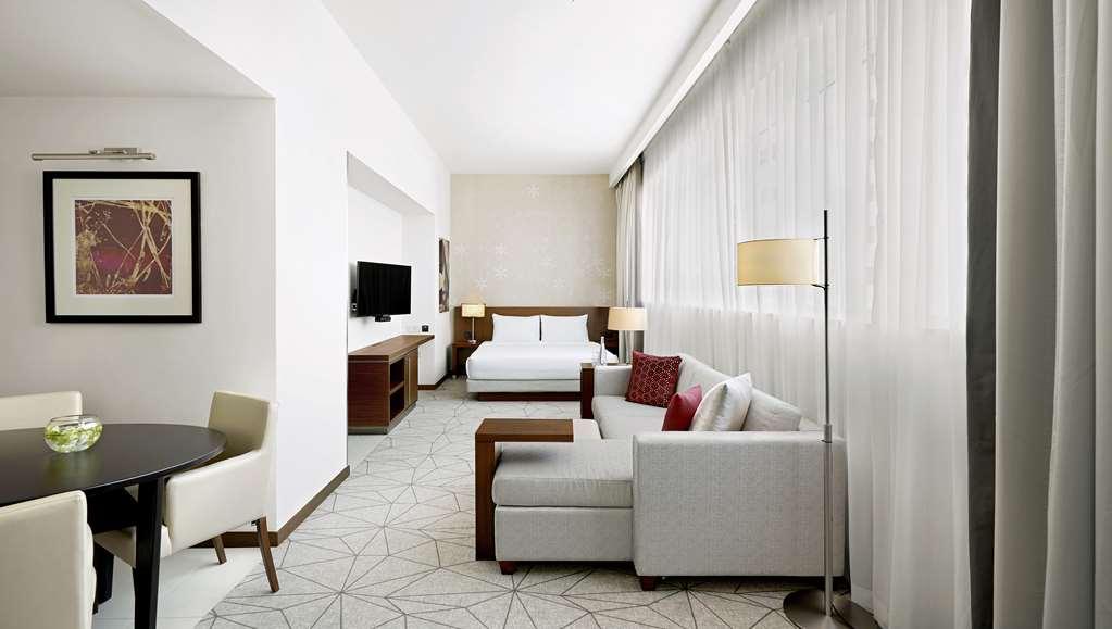 Hyatt Place Al Rigga Hotel 4*