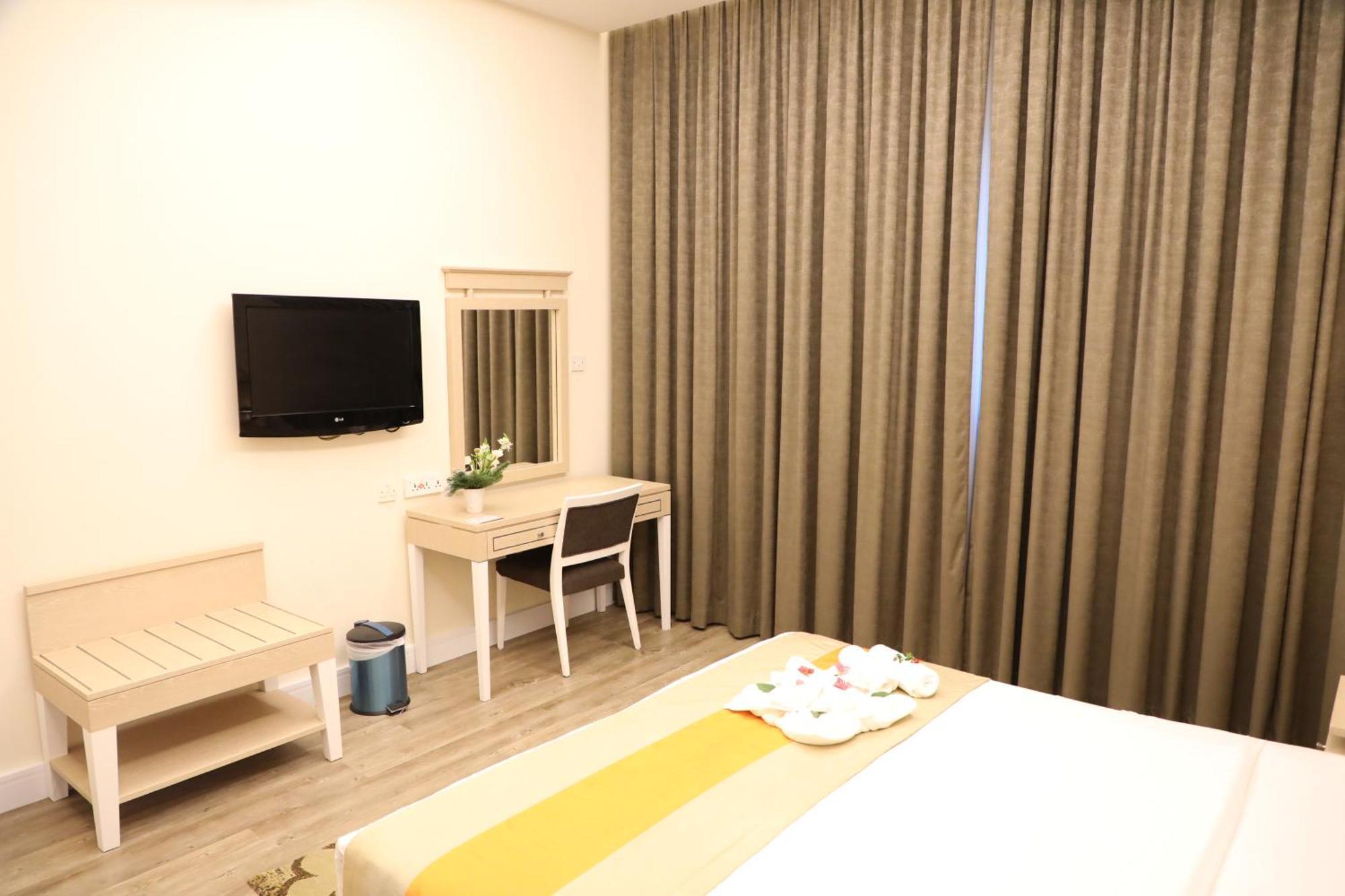 Apart Otel Wescott Plaza Llc Formerly West Zone Plaza Apts 4*