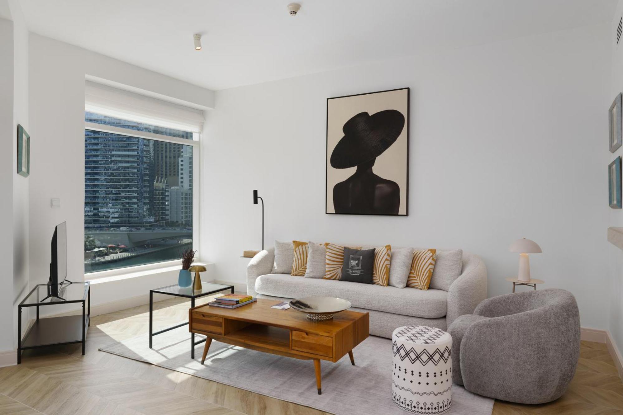 Maison Privee - Blissful Living With Marina Waterfront Views Apartment *