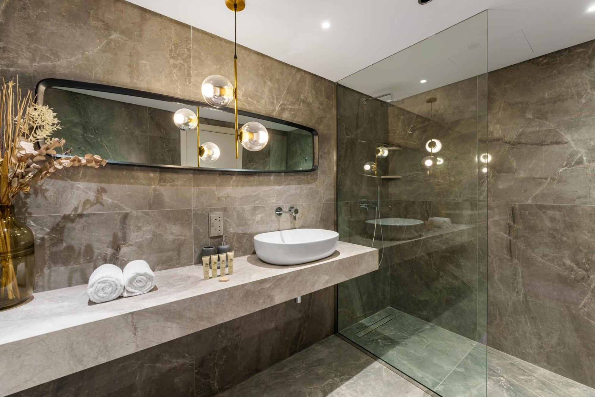Maison Privee - Blissful Living With Marina Waterfront Views Apartment Dubai