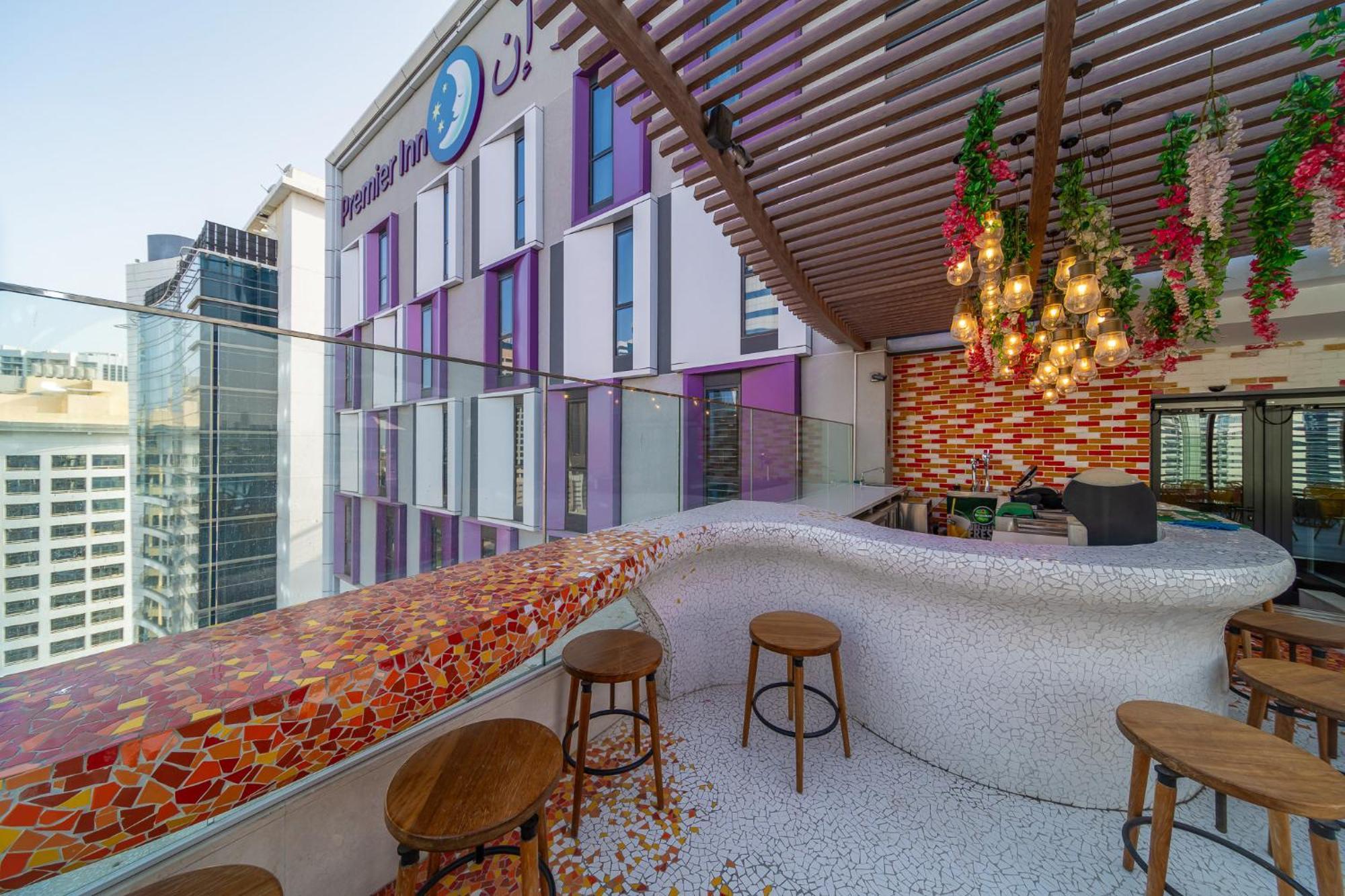 Premier Barsha Heights Hotel 3*