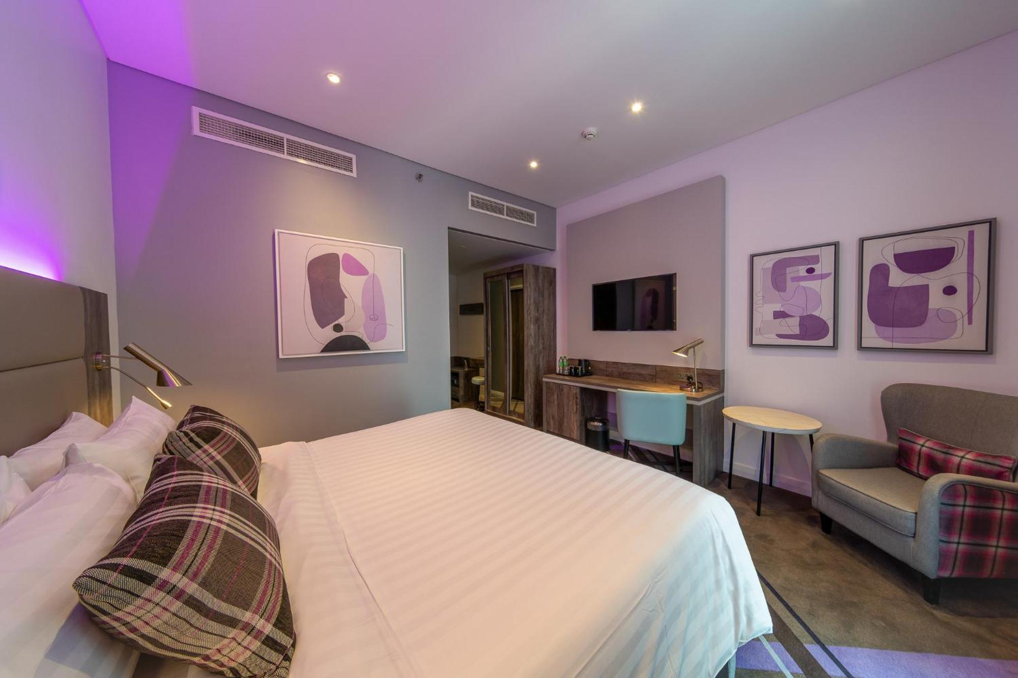Premier Barsha Heights Hotel 3*