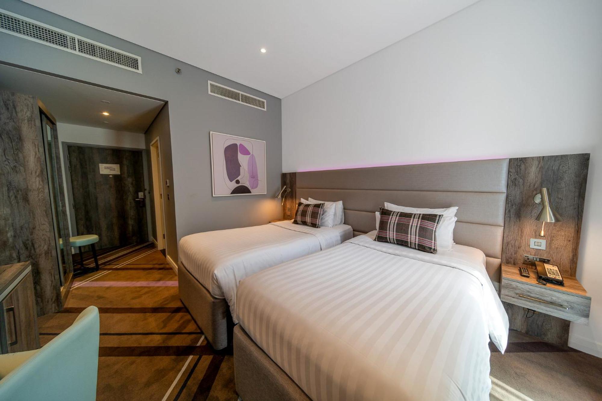 Premier Barsha Heights Hotel 3*