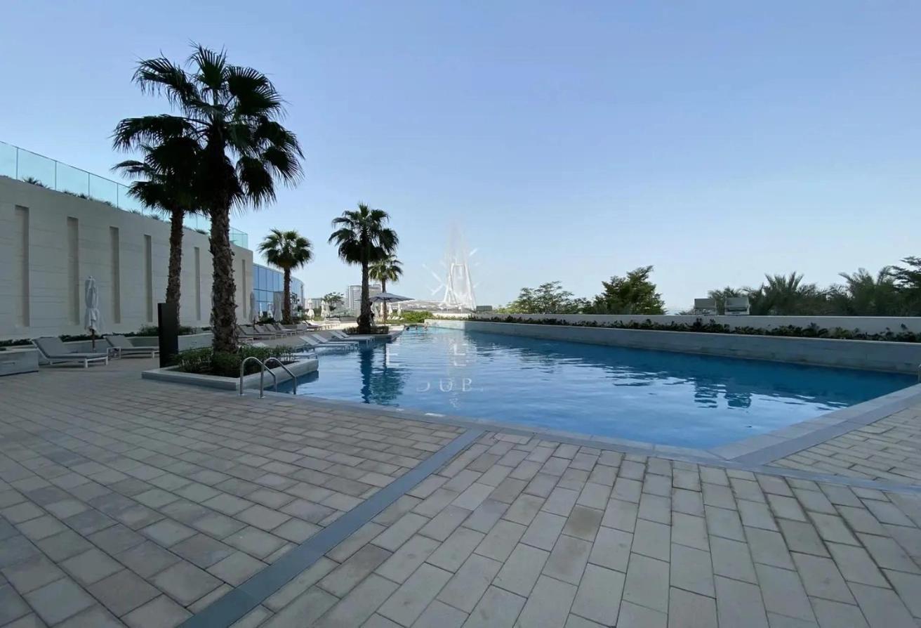 Address Jbr: Beachfront Bliss & Sky-high Luxury Apartment *