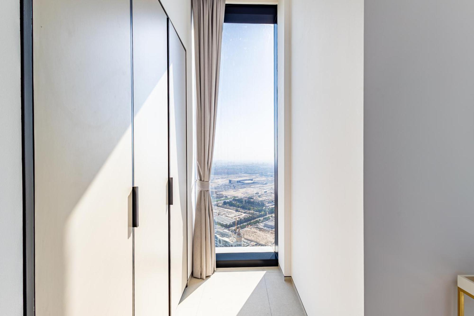 Address Jbr: Beachfront Bliss & Sky-high Luxury *