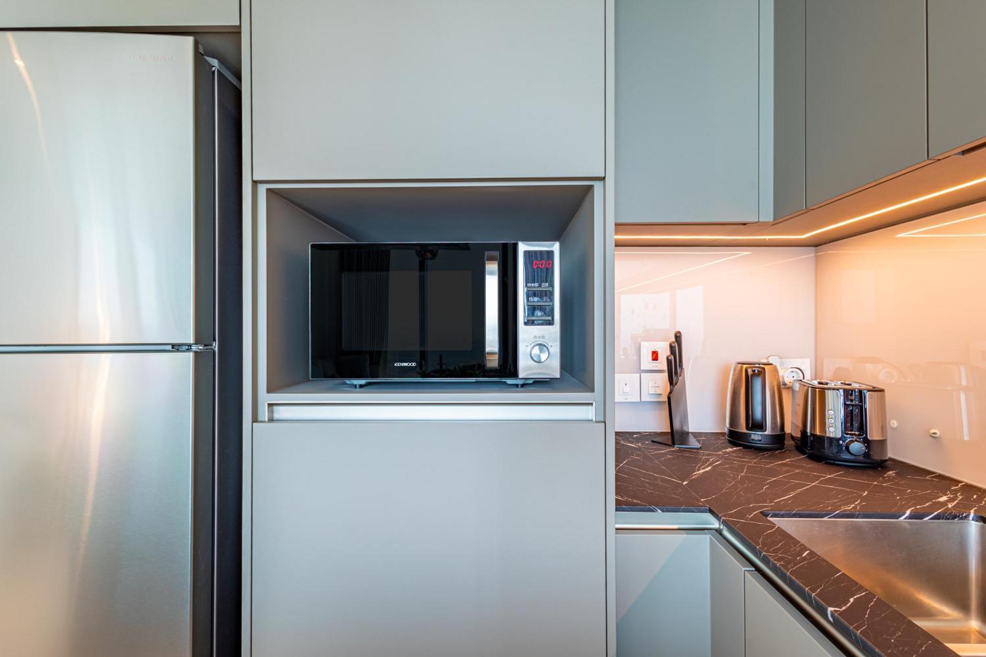 Apartment Address Jbr: Beachfront Bliss & Sky-high Luxury Dubai