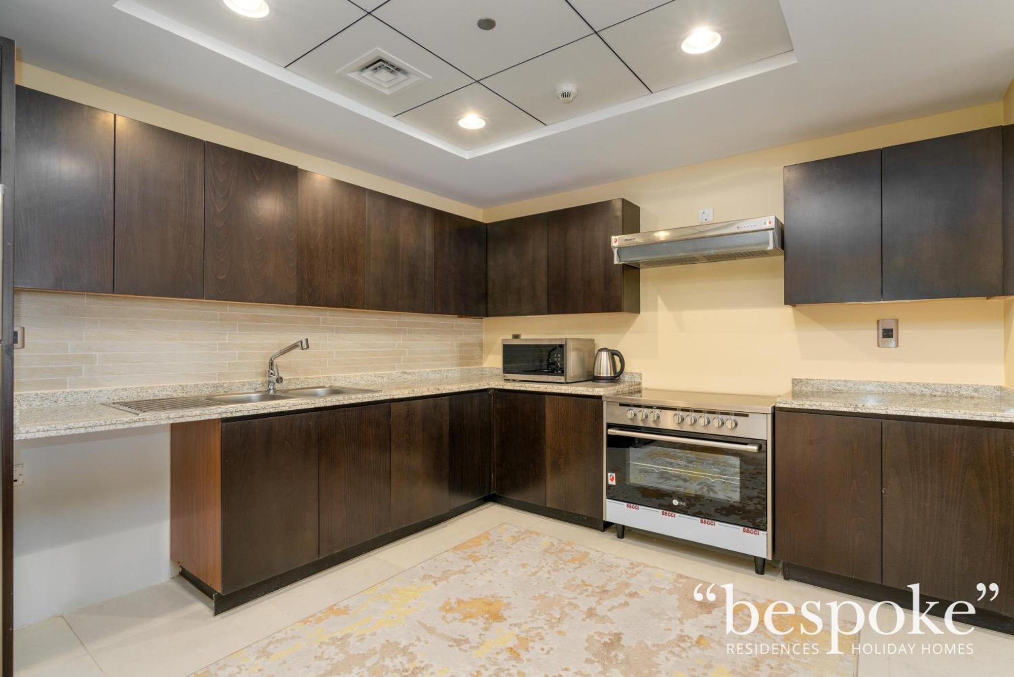 Apartment Bespoke Homes - Palm Jumeirah -2 Bedroom Sea View With Access, Balqis Dubai