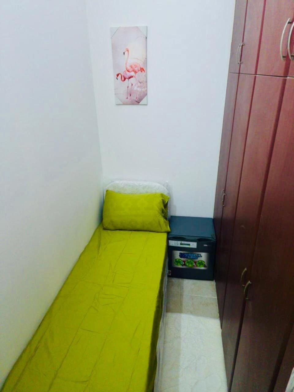 Single Partition 2 Min From Metro Swiming Pool View Privatunterkunft