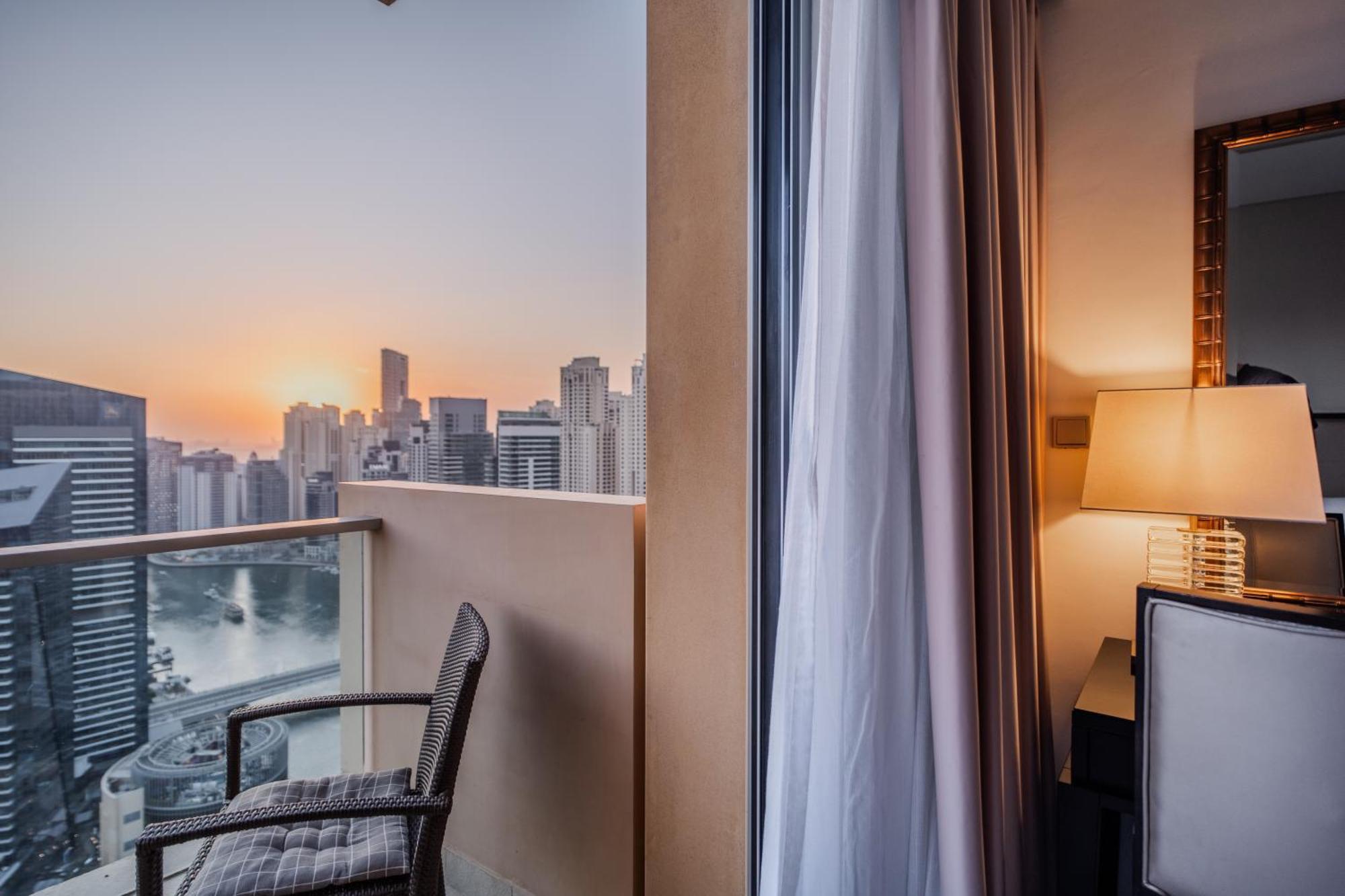 In Address Marina Residences Connected To Marina Mall Dubai