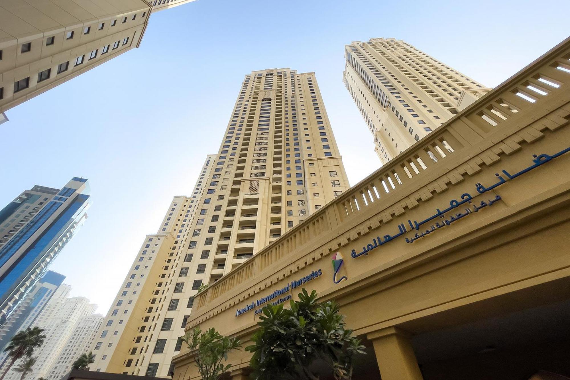 Beautiful 1br With Sea View Apartment Dubai