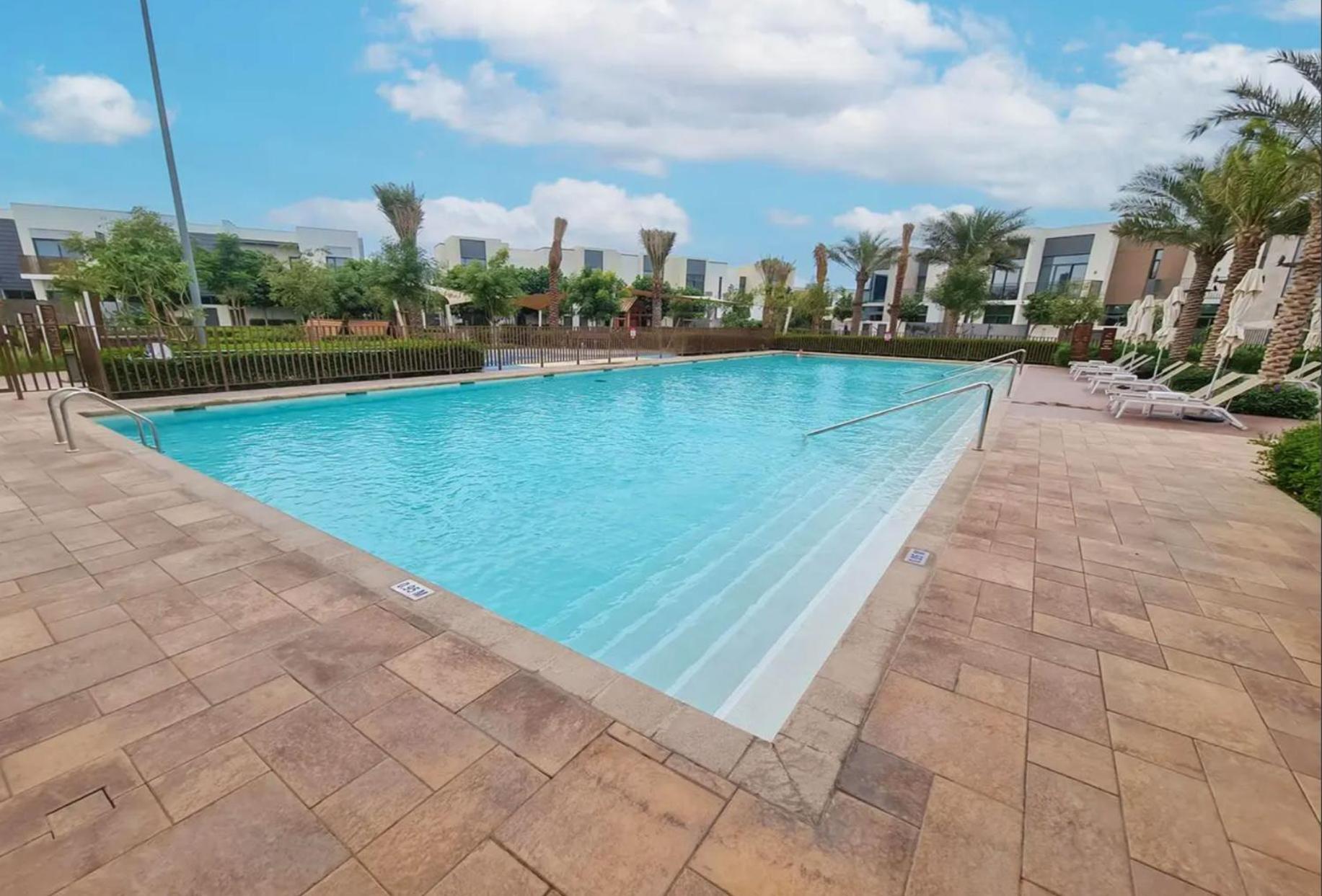 Apartment Dream Emaar Dubai