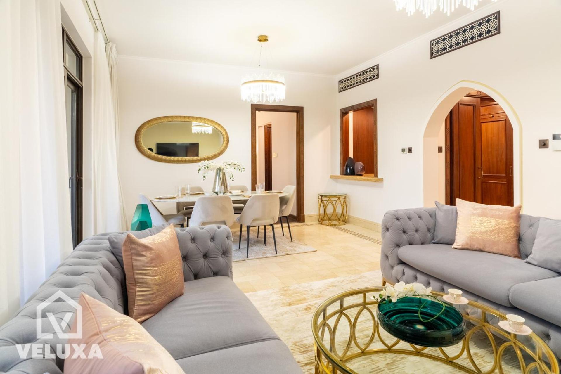 Veluxa -heritage 3 Bed Burj View *
