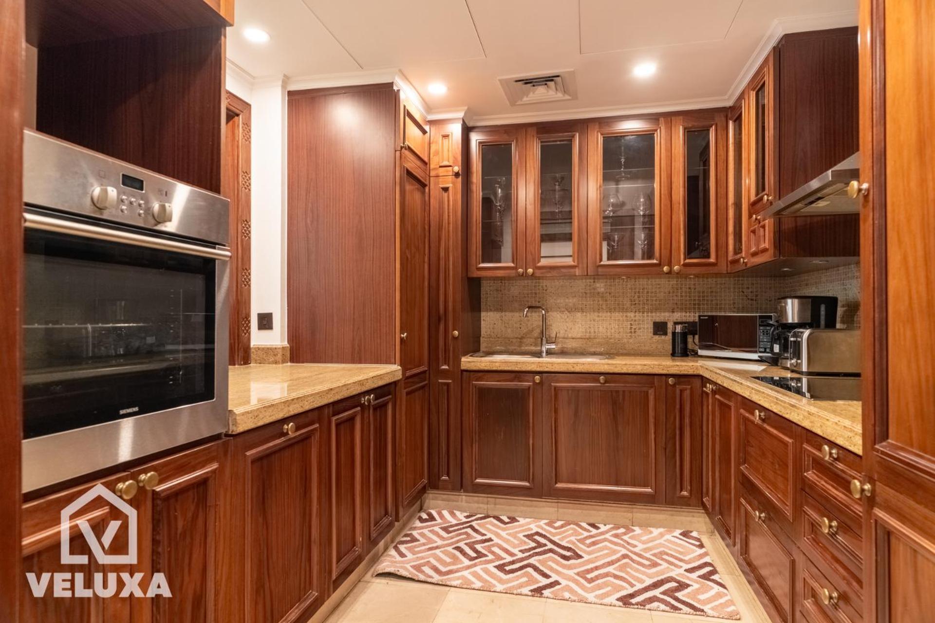 Veluxa -heritage 3 Bed Burj View Apartment Dubai