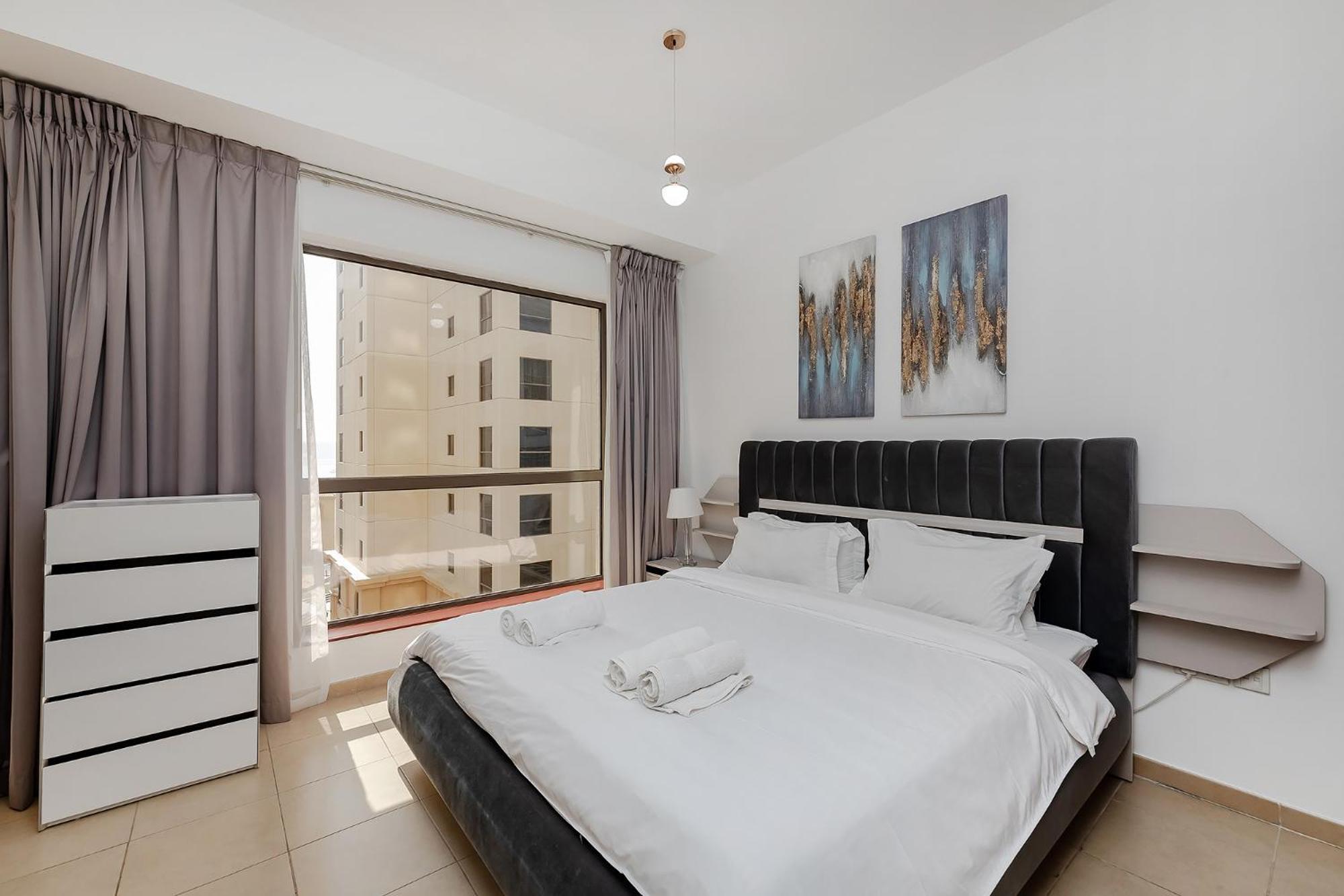 Beautiful 1br With Sea View Apartment *