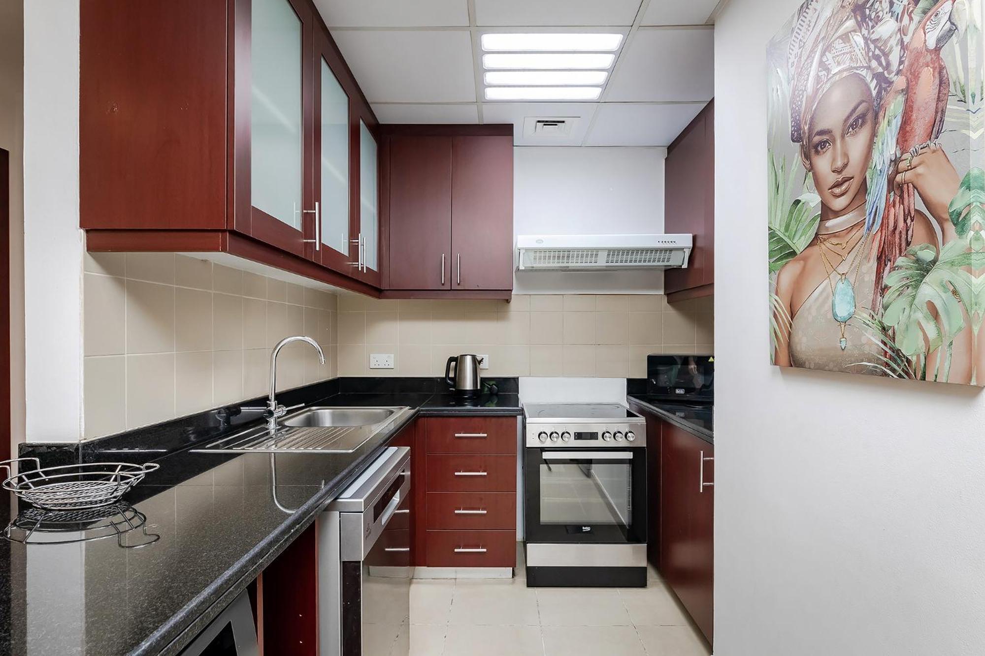 Apartment Beautiful 1br With Sea View *
