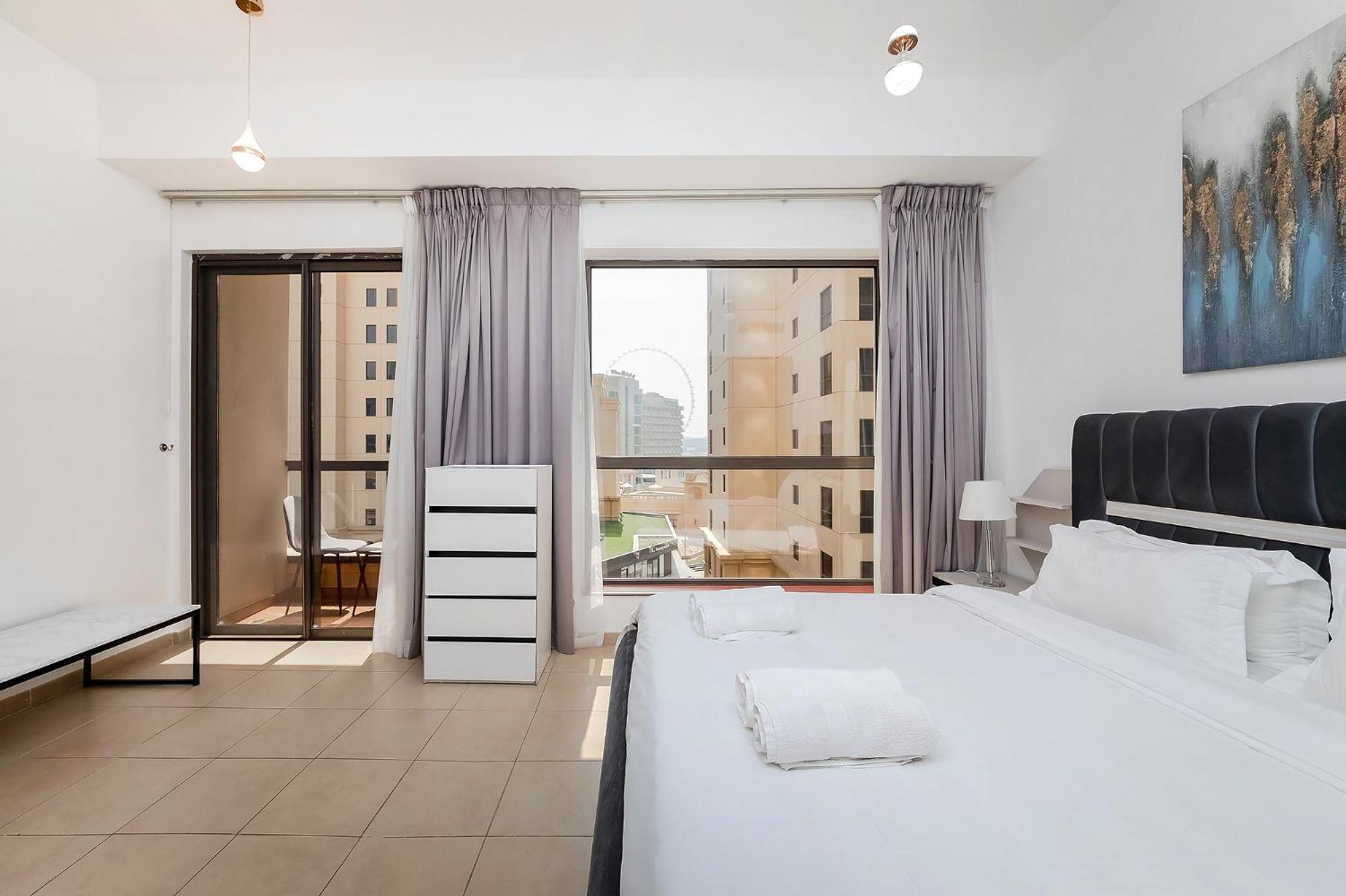 Beautiful 1br With Sea View *
