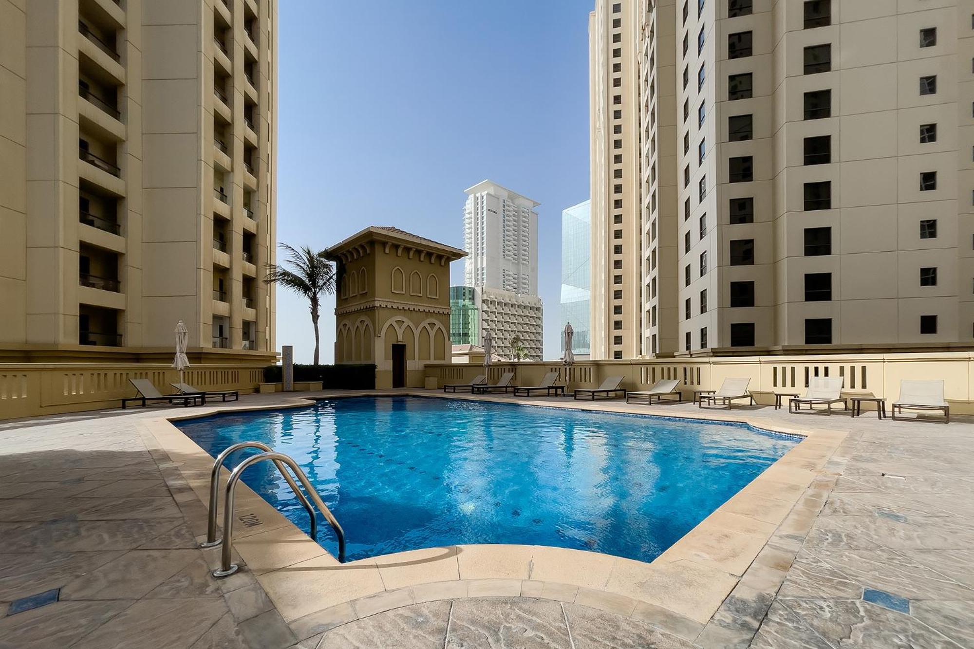 Beautiful 1br With Sea View Apartment *