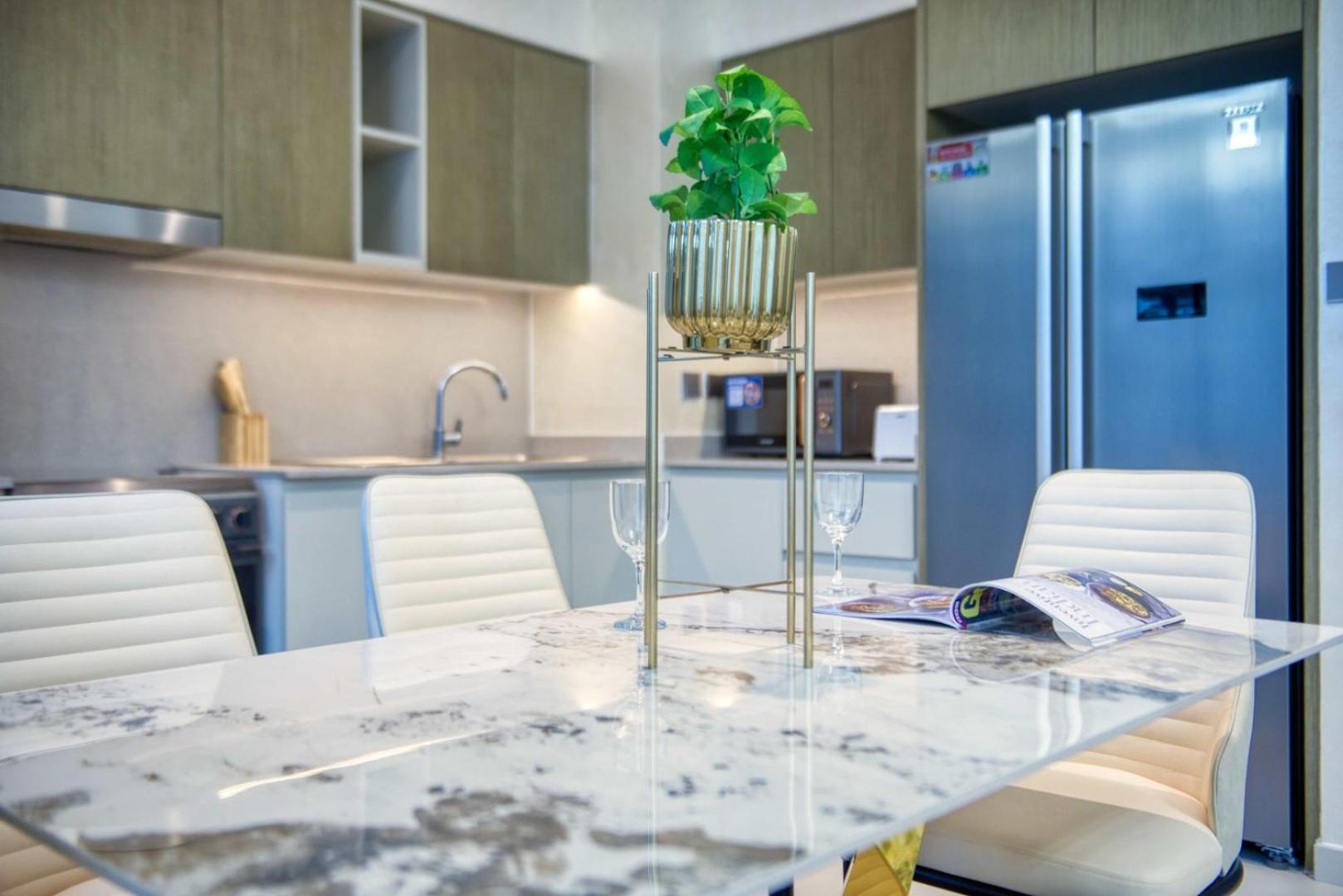 Dream Emaar Apartment