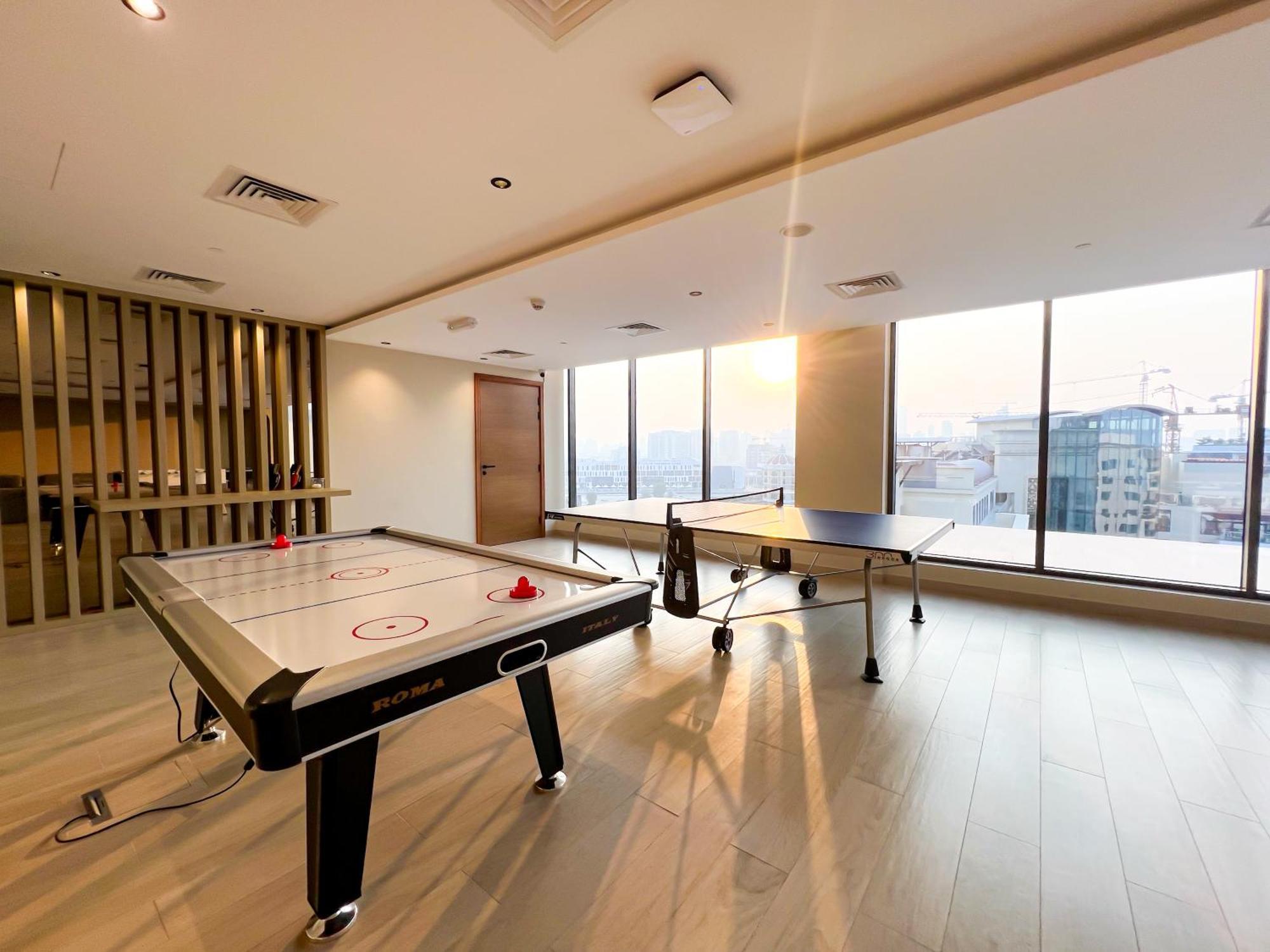 Stylish 1-bedroom Retreat In Prime Gardens , Arjan Apartment *