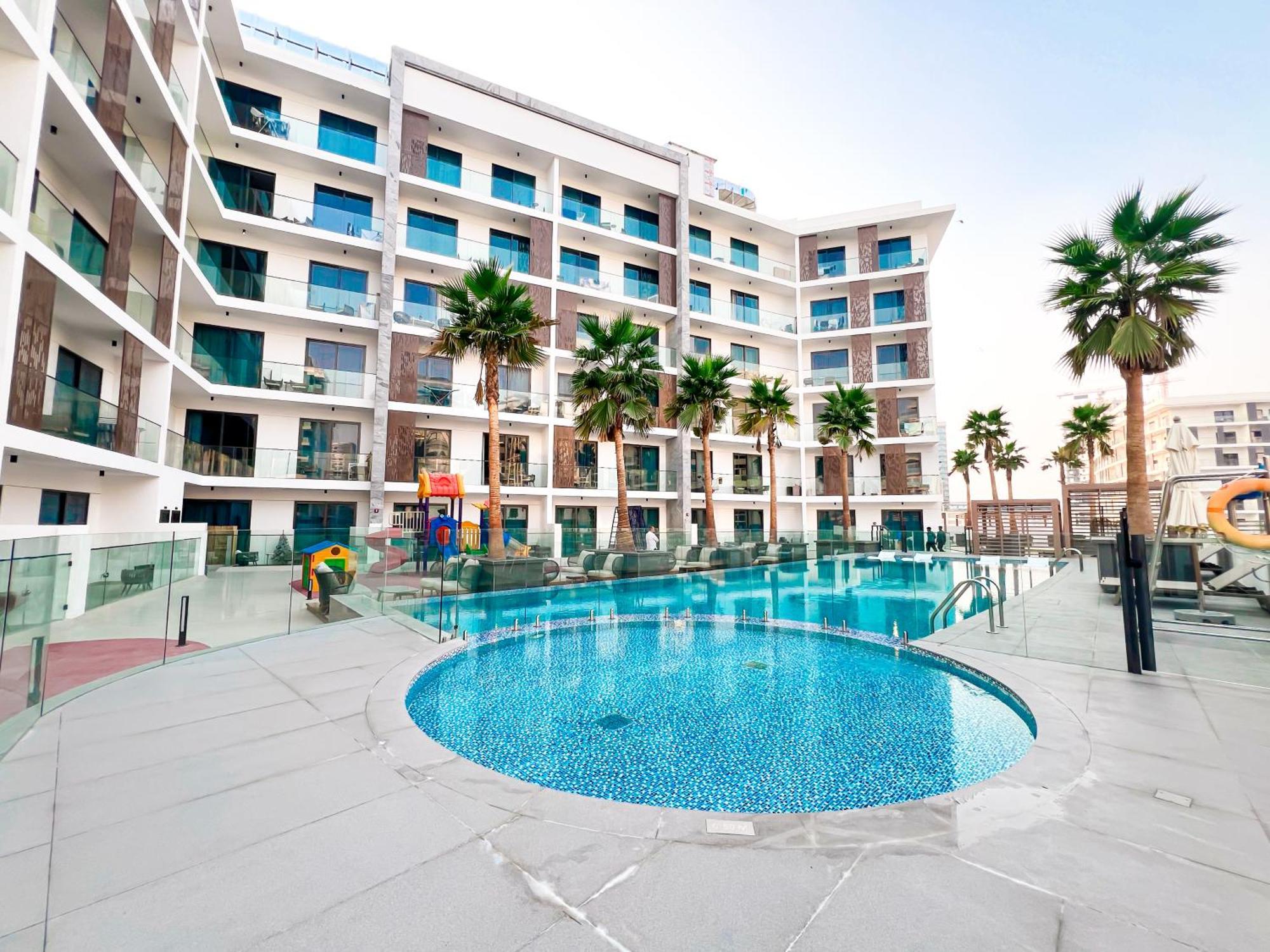 Apartment Stylish 1-bedroom Retreat In Prime Gardens , Arjan