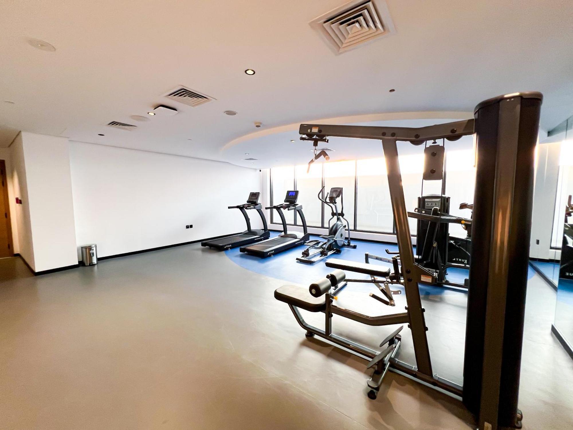Stylish 1-bedroom Retreat In Prime Gardens , Arjan Apartment