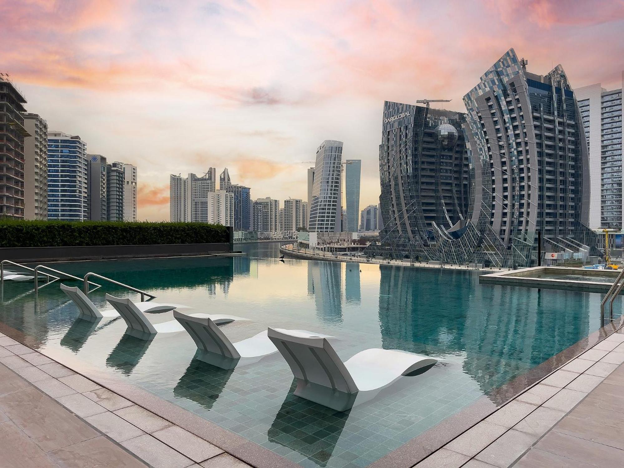 Apartment Luxury With Views Of Burj Khalifa 15 Northside Dubai