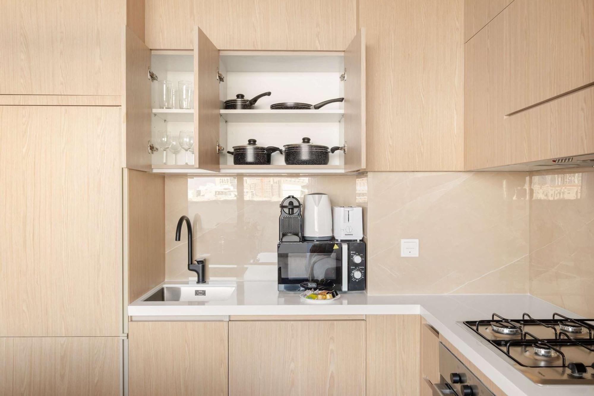 Silkhaus Spacious 1br At Oakley Square In Jvc *