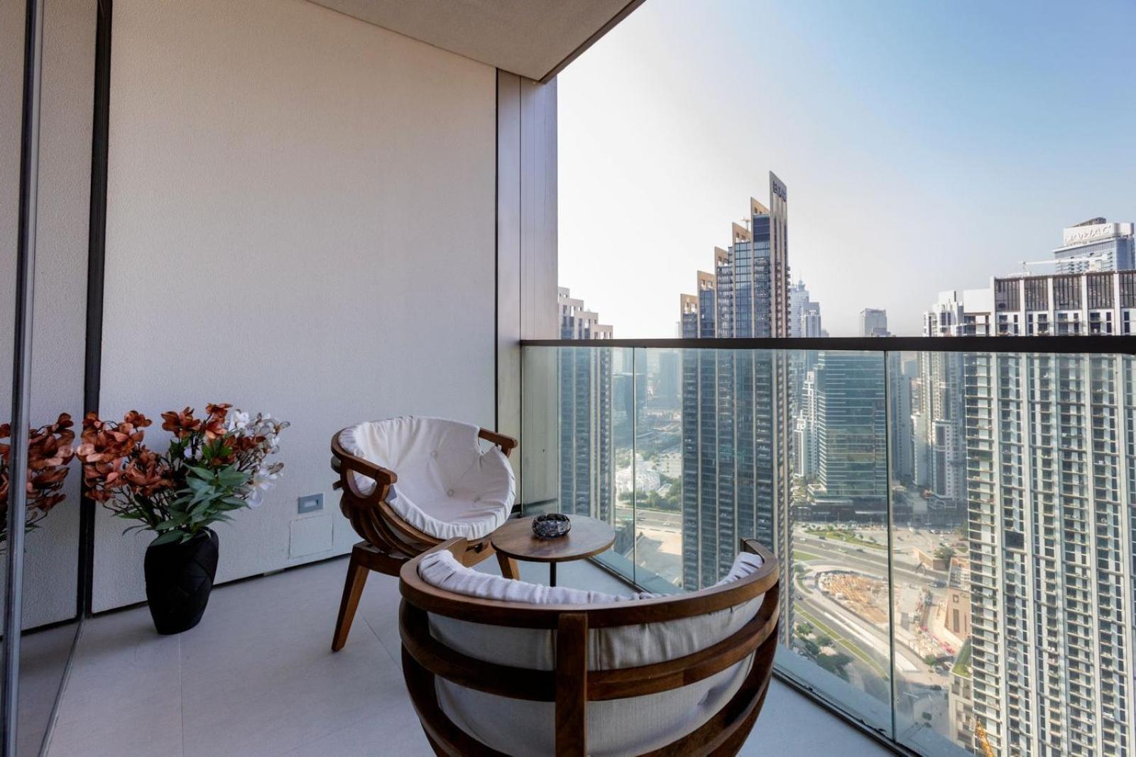 Near Burj Khalifa - 1br In Grande Residence, Downtown - Allsopp & Allsopp