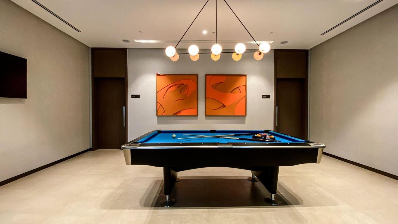 Near Burj Khalifa - 1br In Grande Residence, Downtown - Allsopp & Allsopp * Dubai
