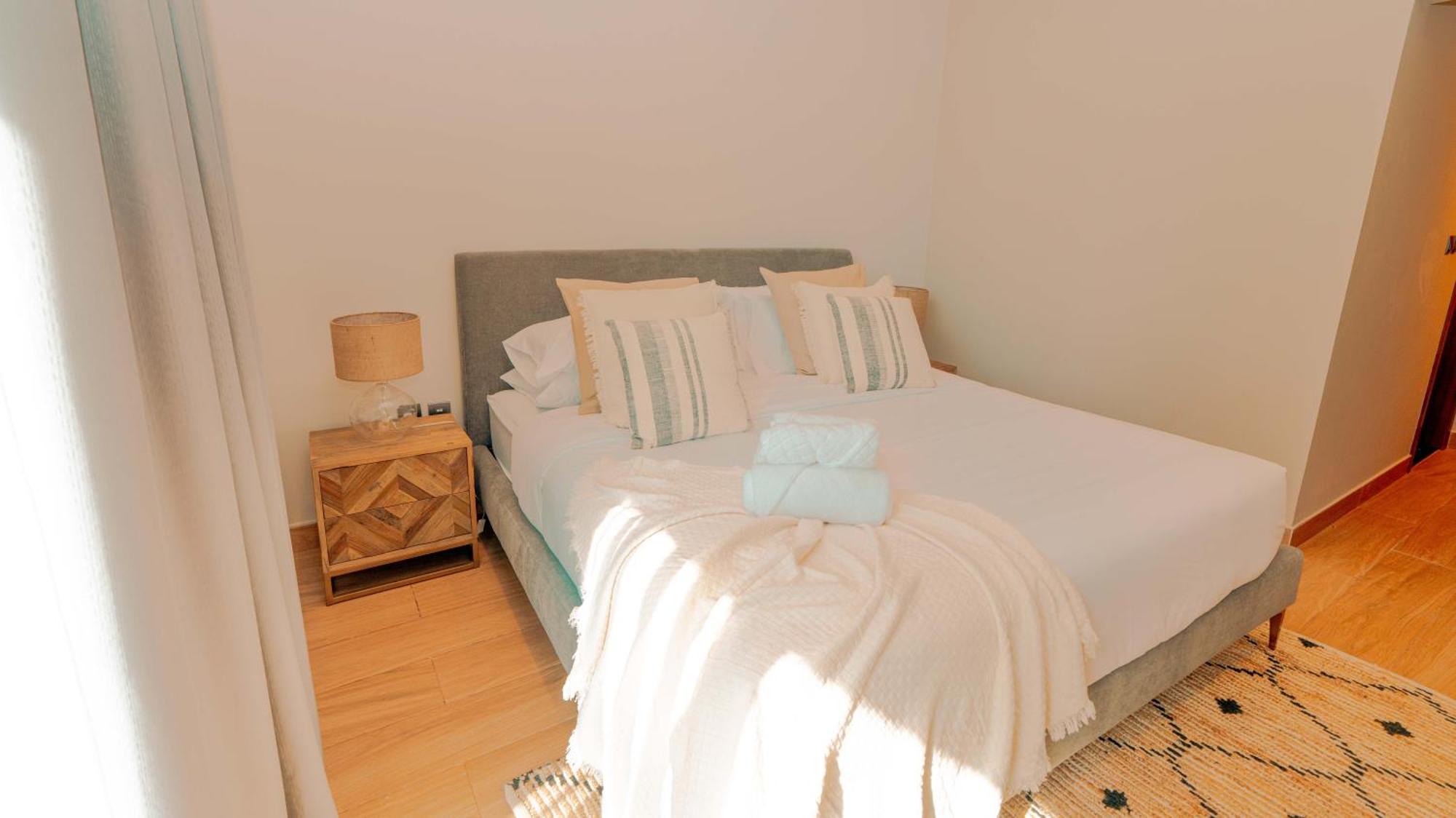 Apartment Two Bedroom Haven Hosted By Voyage