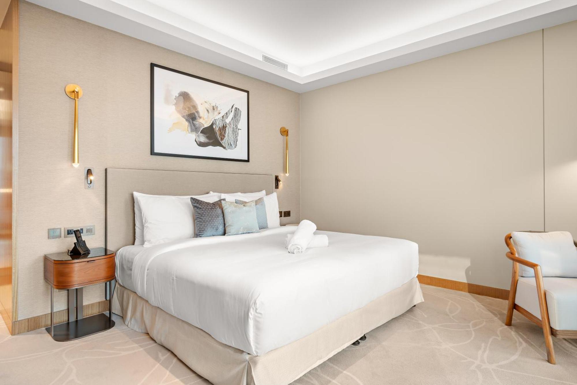 Elegant 1br Address Opera And Walk To Mall & Burj