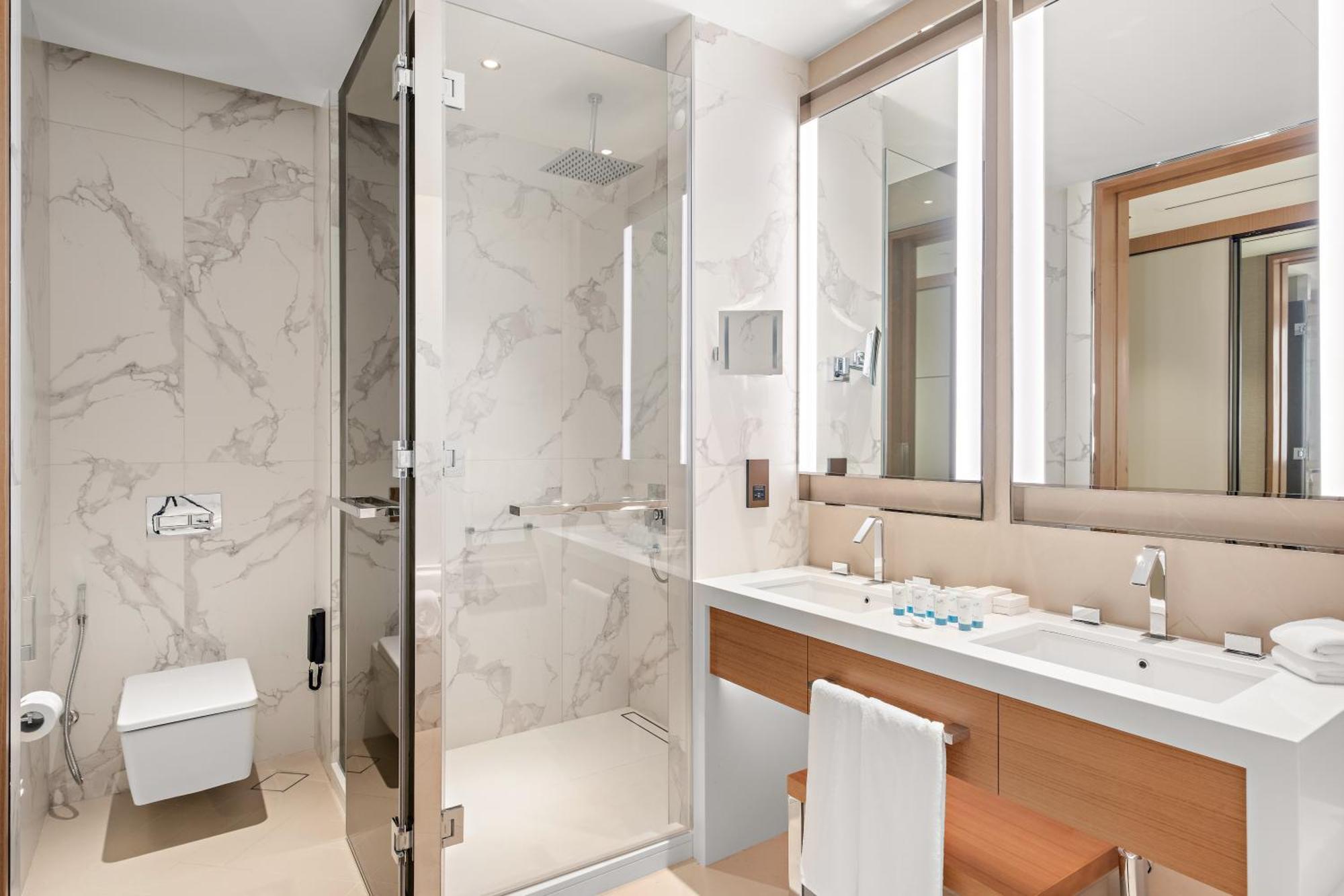 Elegant 1br Address Opera And Walk To Mall & Burj * Dubai